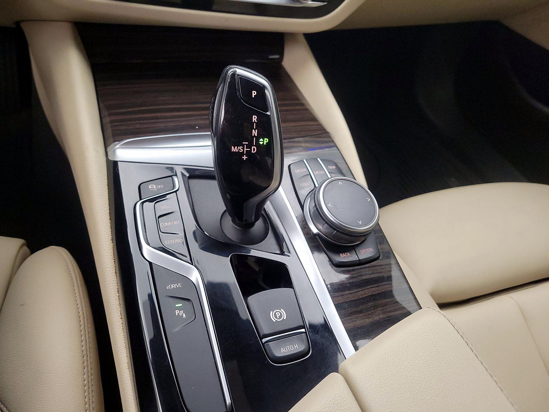 Thumbnail: 2019 BMW 5 Series - 18