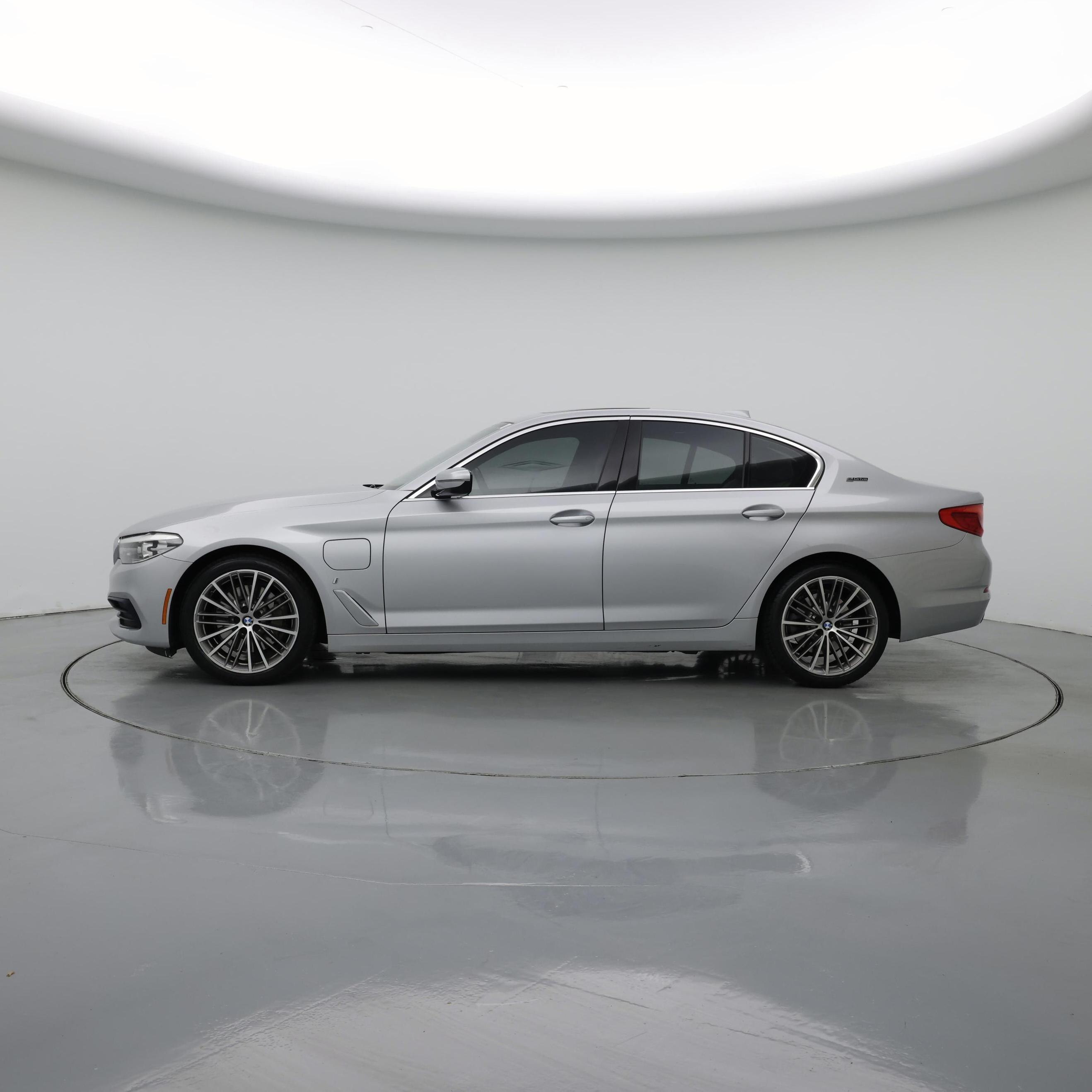 Thumbnail: 2019 BMW 5 Series - 3