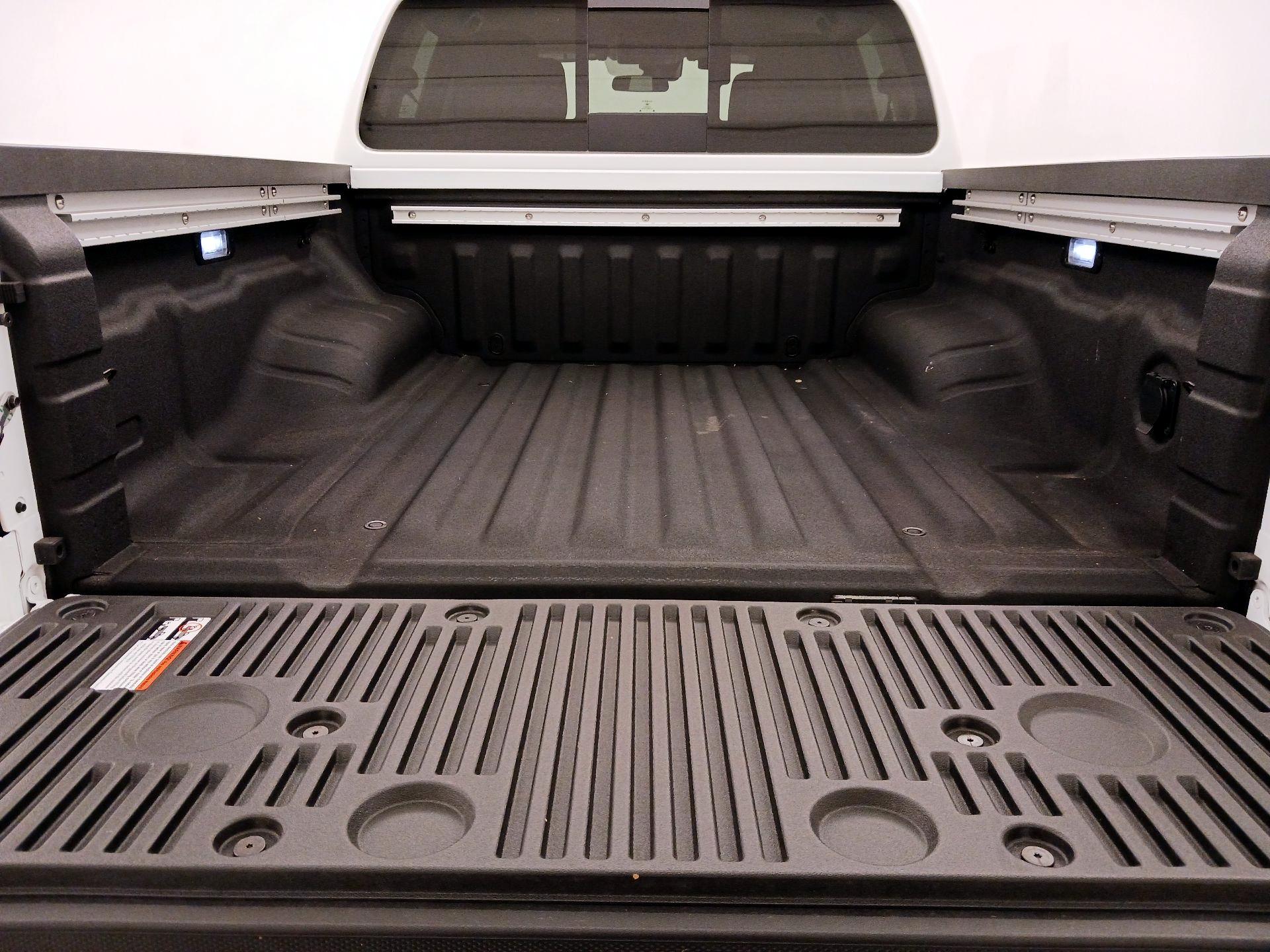 Thumbnail: 2026 Nissan Frontier - 20