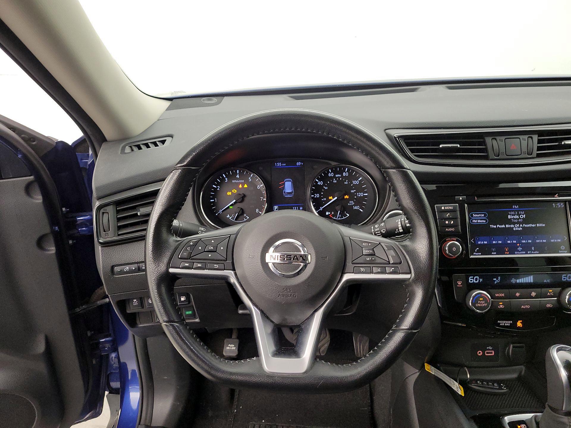 Thumbnail: 2020 Nissan Rogue - 10