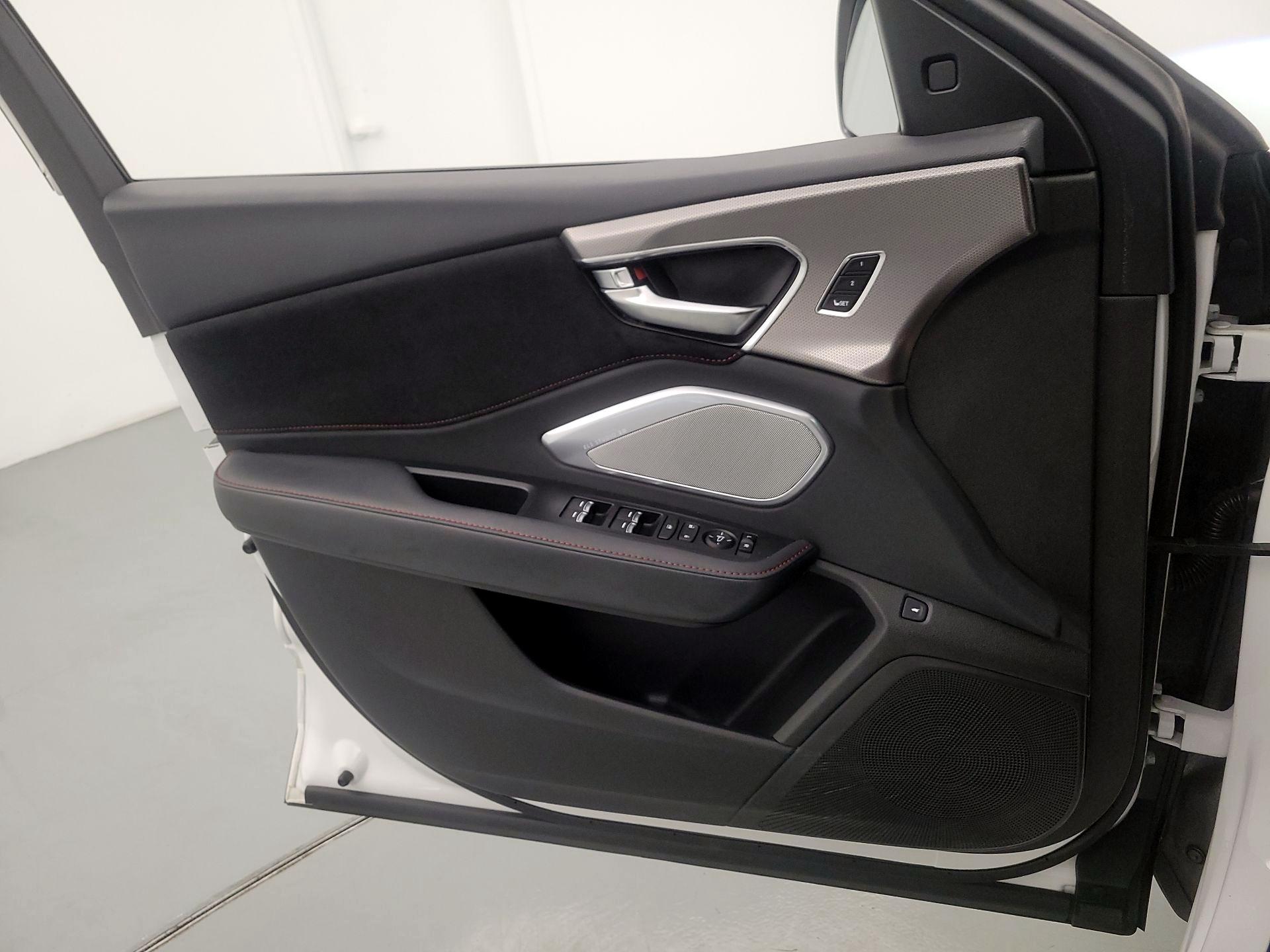 Thumbnail: 2022 Acura RDX - 12