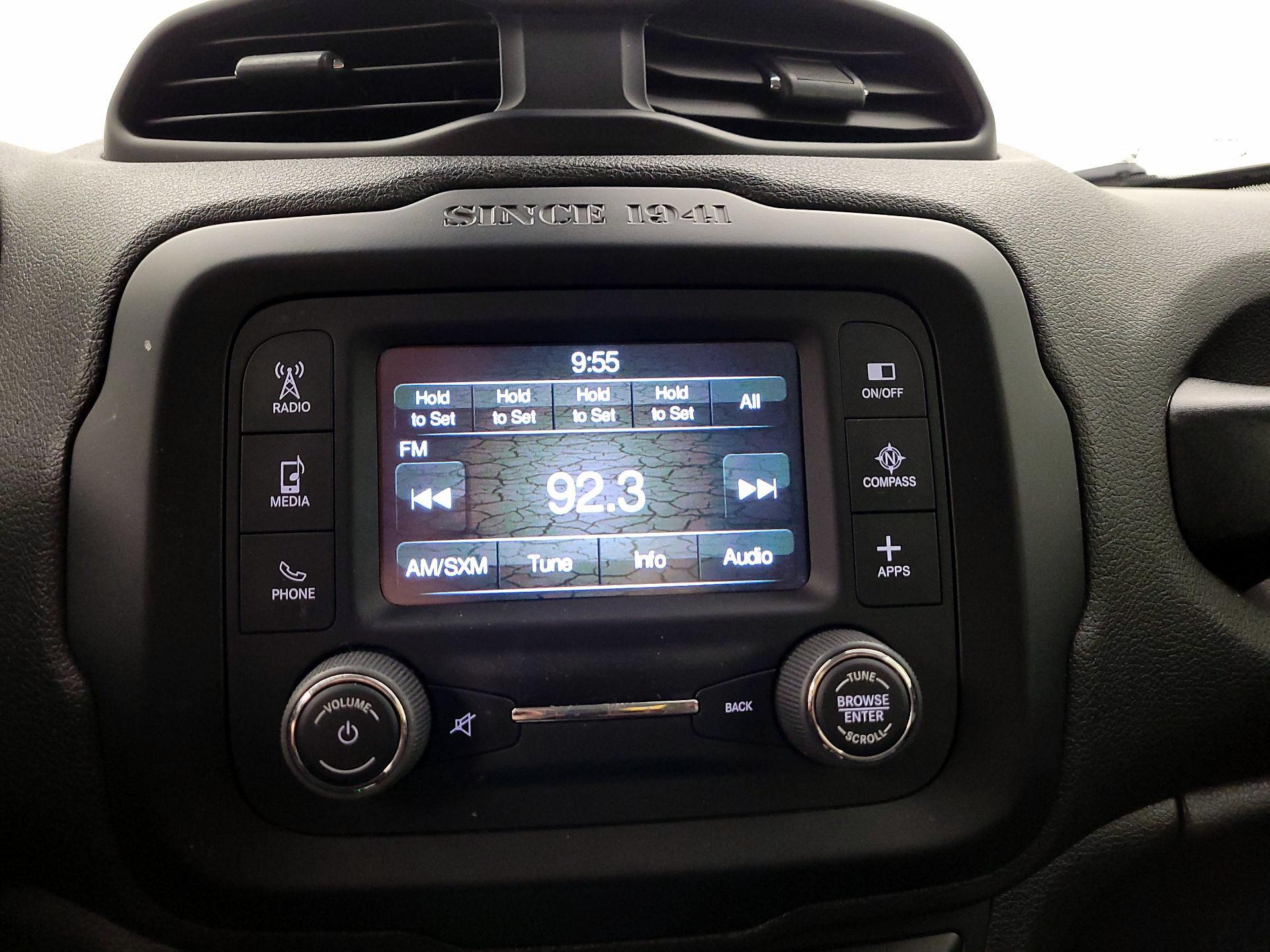 Thumbnail: 2017 Jeep Renegade - 15