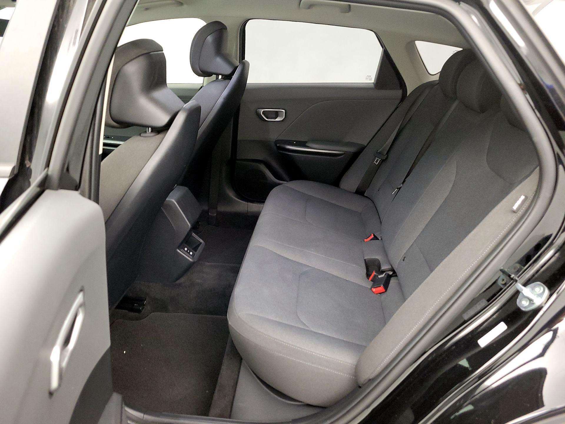 Thumbnail: 2022 Tesla Model Y - 19