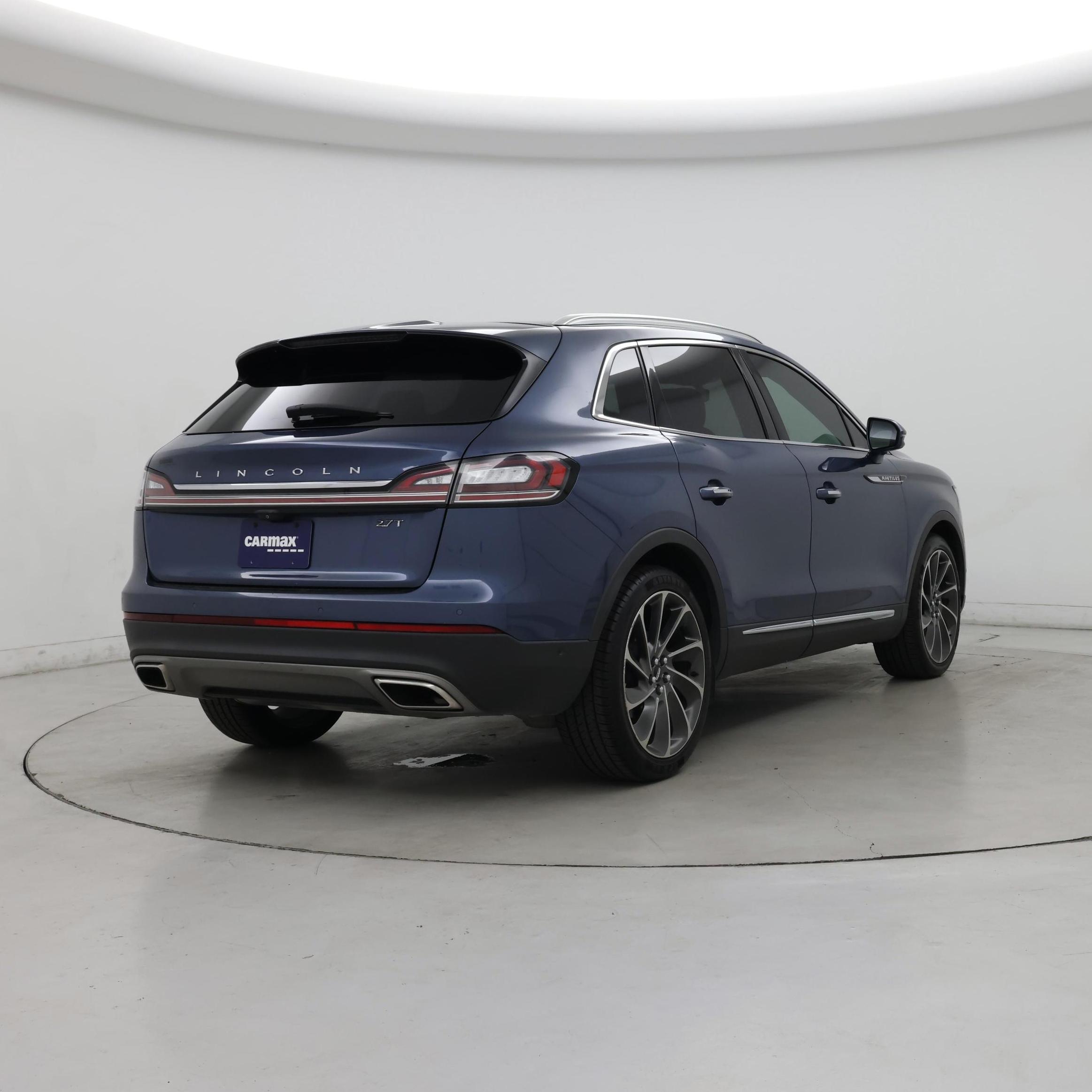 Thumbnail: 2019 Lincoln Nautilus - 8