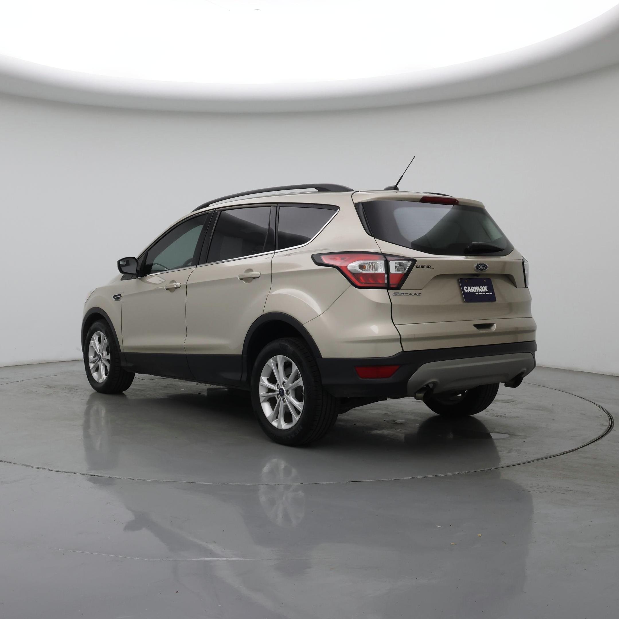 Thumbnail: 2018 Ford Escape - 2