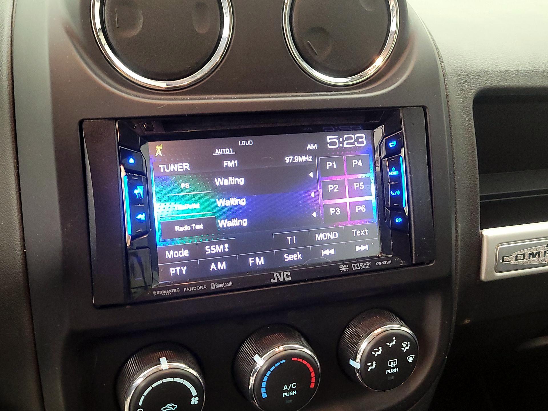Thumbnail: 2014 Jeep Compass - 13