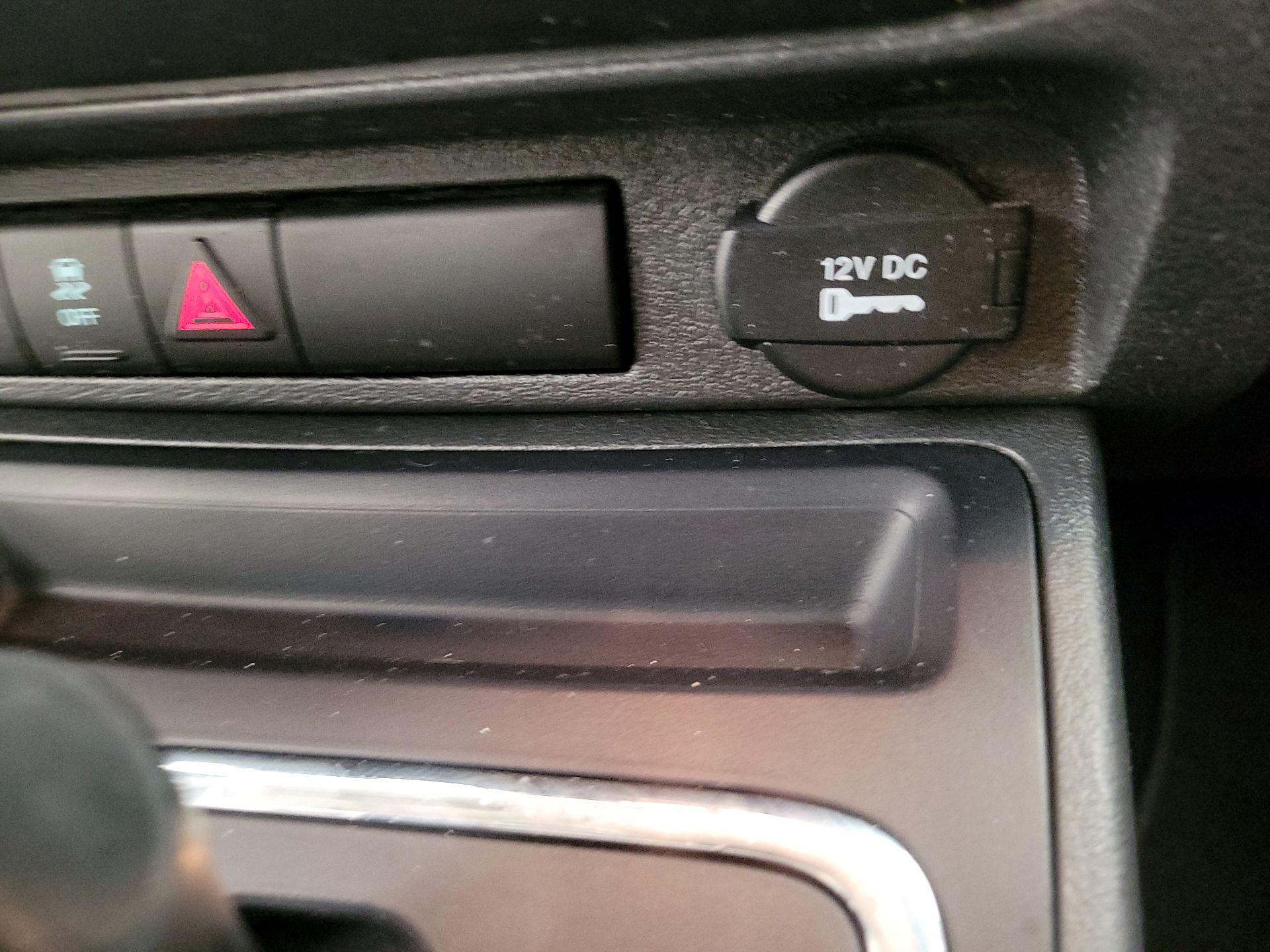 Thumbnail: 2014 Jeep Compass - 16