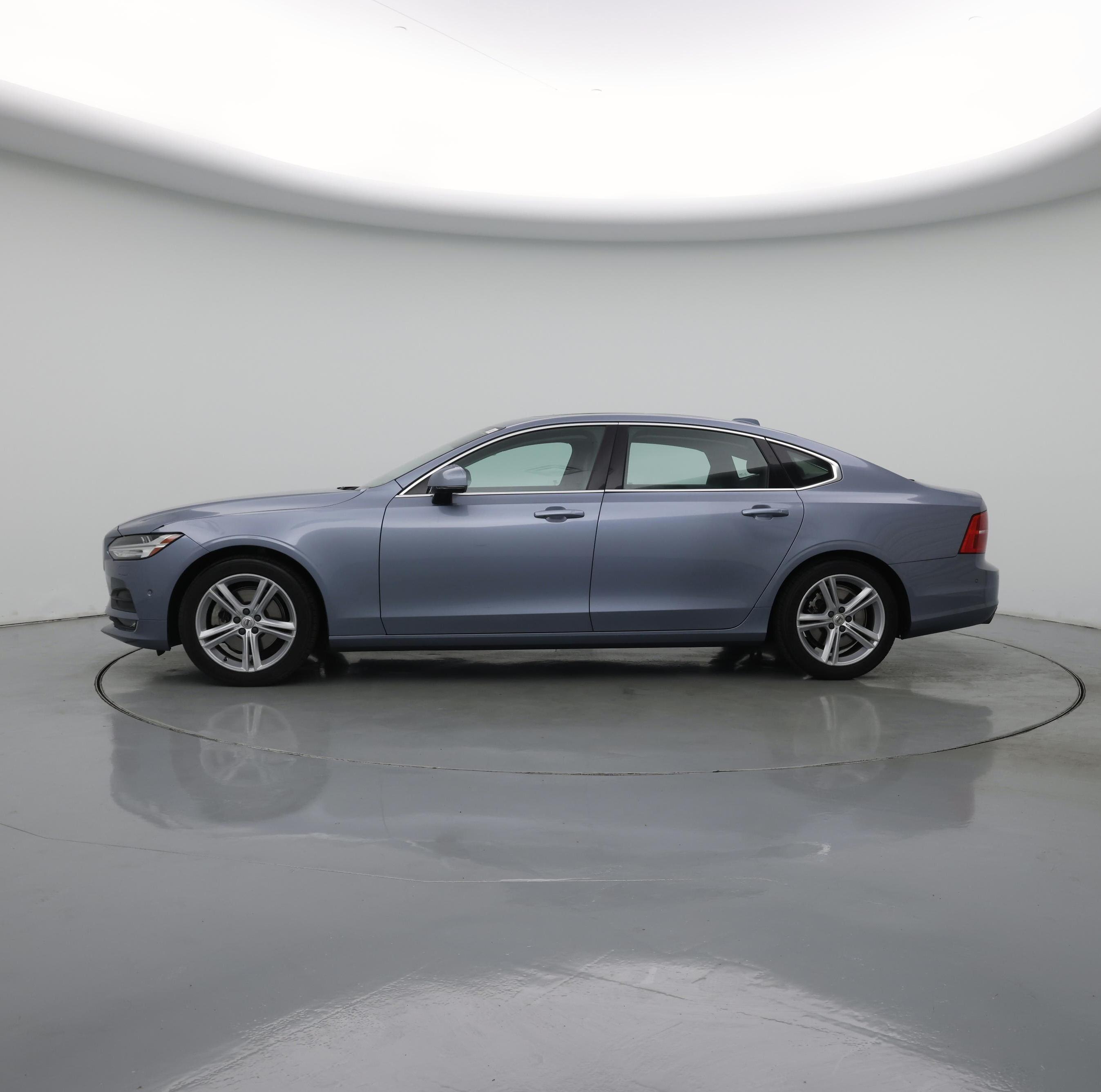 Thumbnail: 2018 Volvo S90 - 3