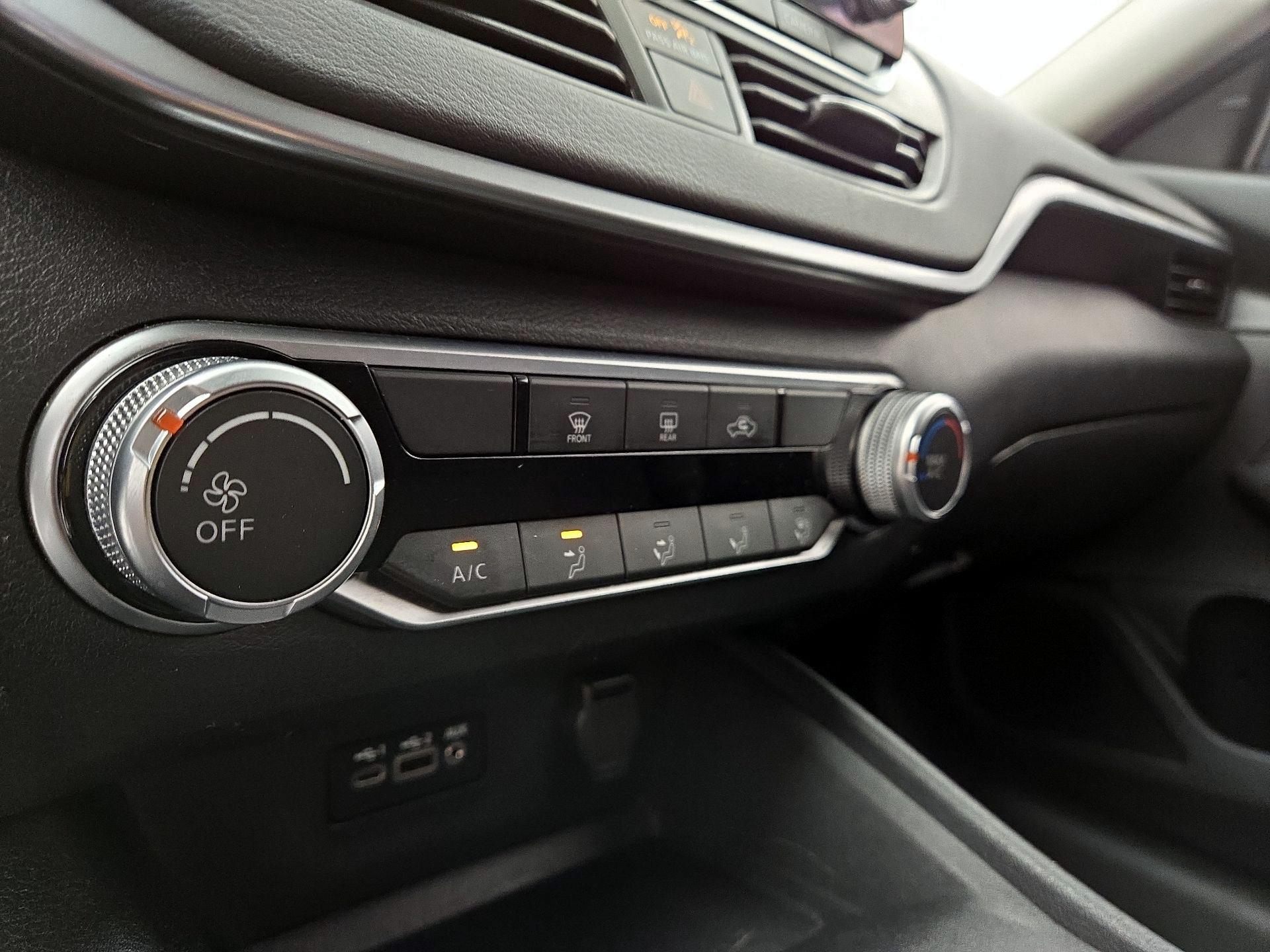 Thumbnail: 2022 Nissan Altima - 16