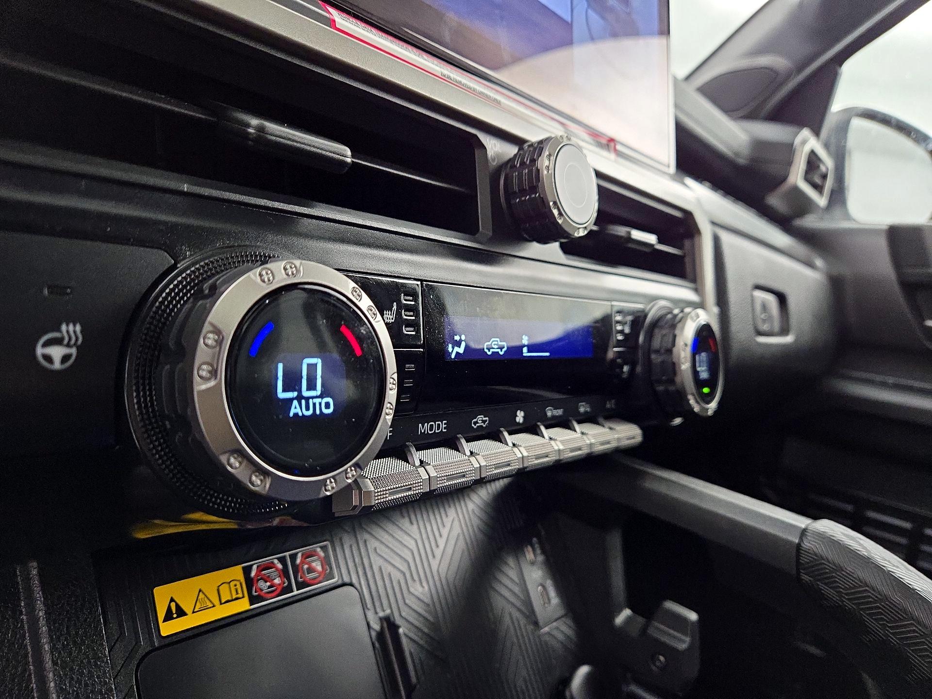 Thumbnail: 2024 Toyota Tacoma - 16