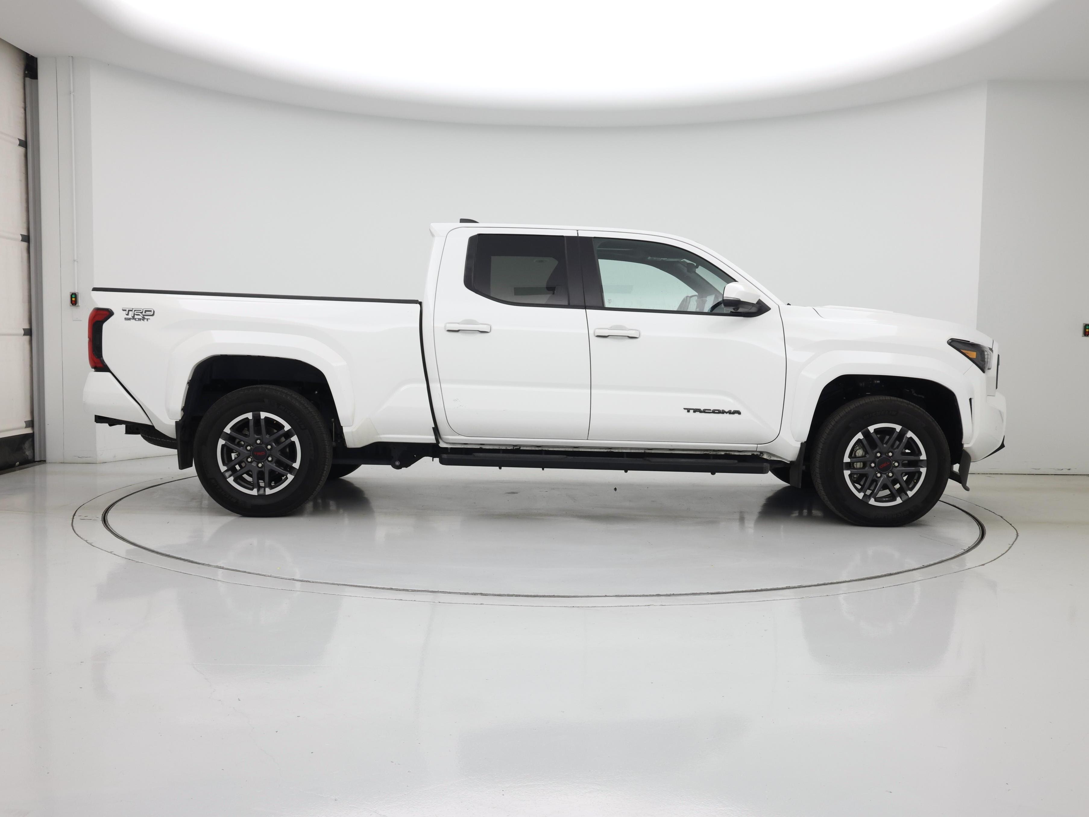 Thumbnail: 2024 Toyota Tacoma - 7