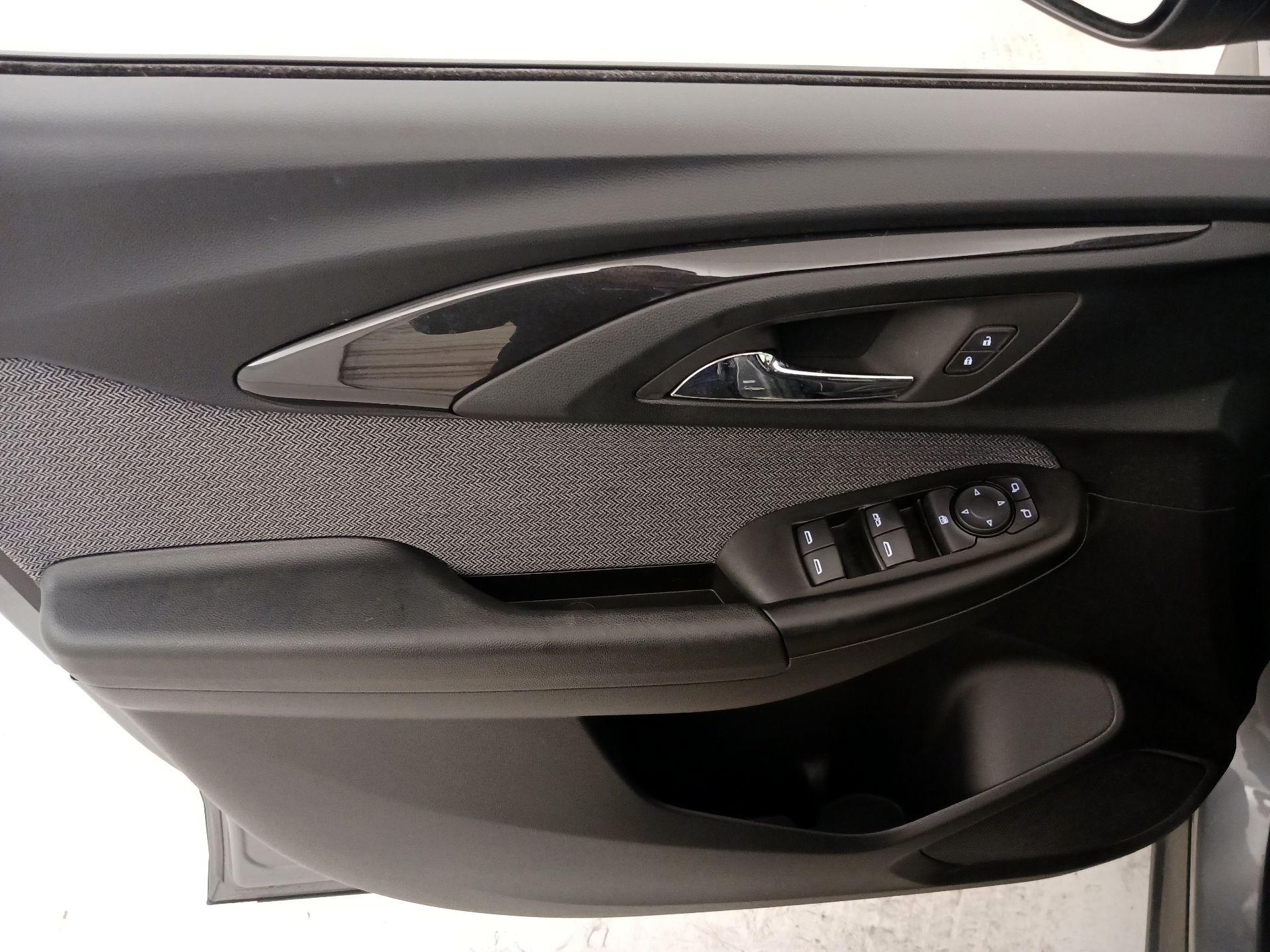 Thumbnail: 2023 Chevrolet TrailBlazer - 12