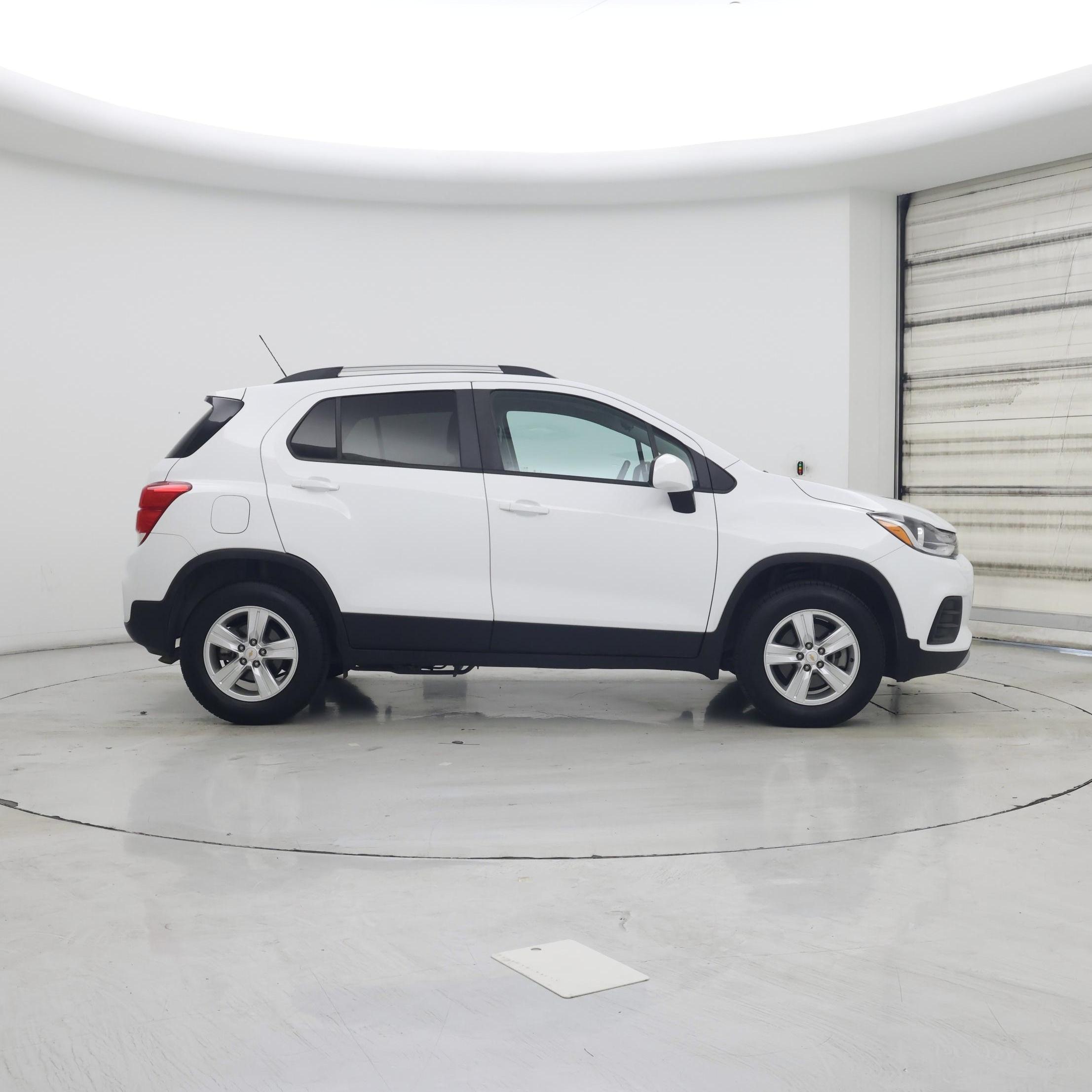 Thumbnail: 2021 Chevrolet Trax - 7