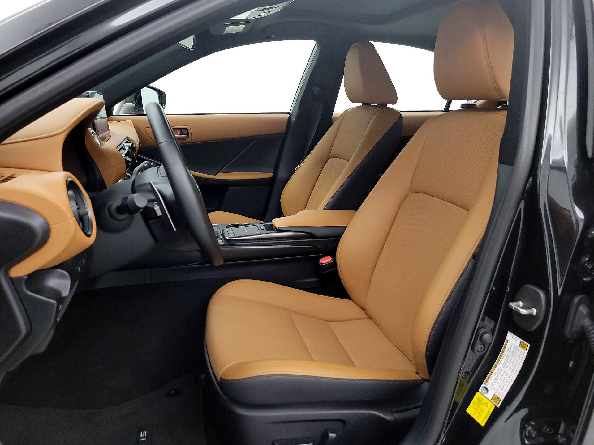 Thumbnail: 2025 Lexus IS - 11