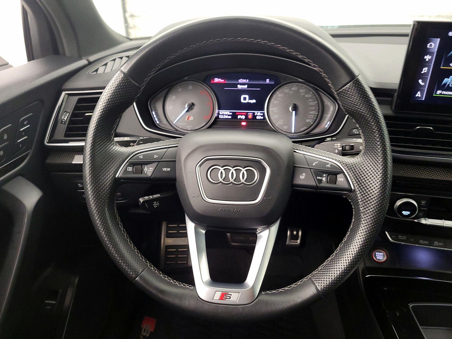 Thumbnail: 2022 Audi SQ5 - 10