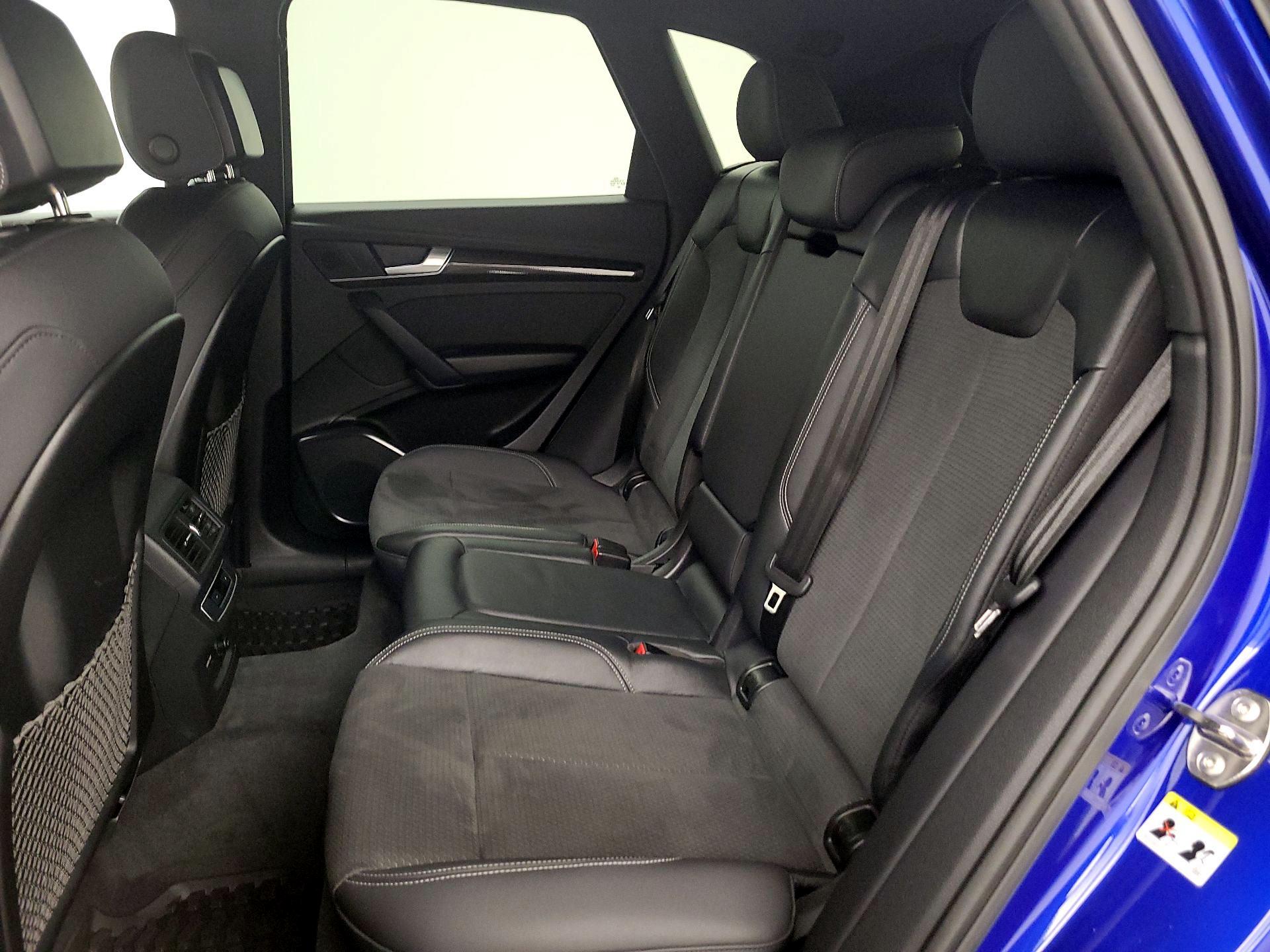 Thumbnail: 2022 Audi SQ5 - 18