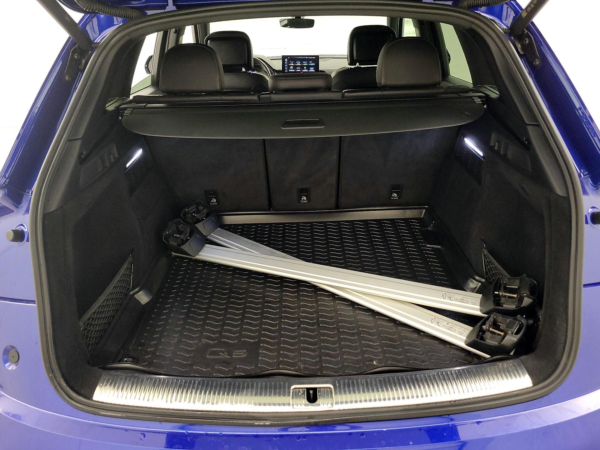 Thumbnail: 2022 Audi SQ5 - 19