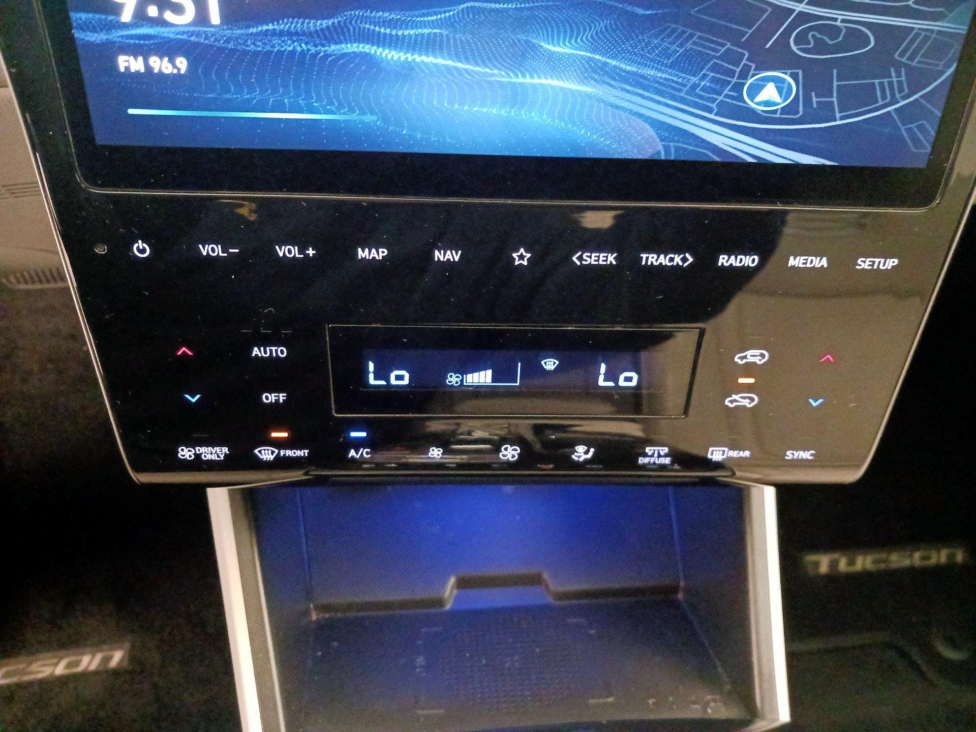 Thumbnail: 2023 Hyundai Tucson - 17