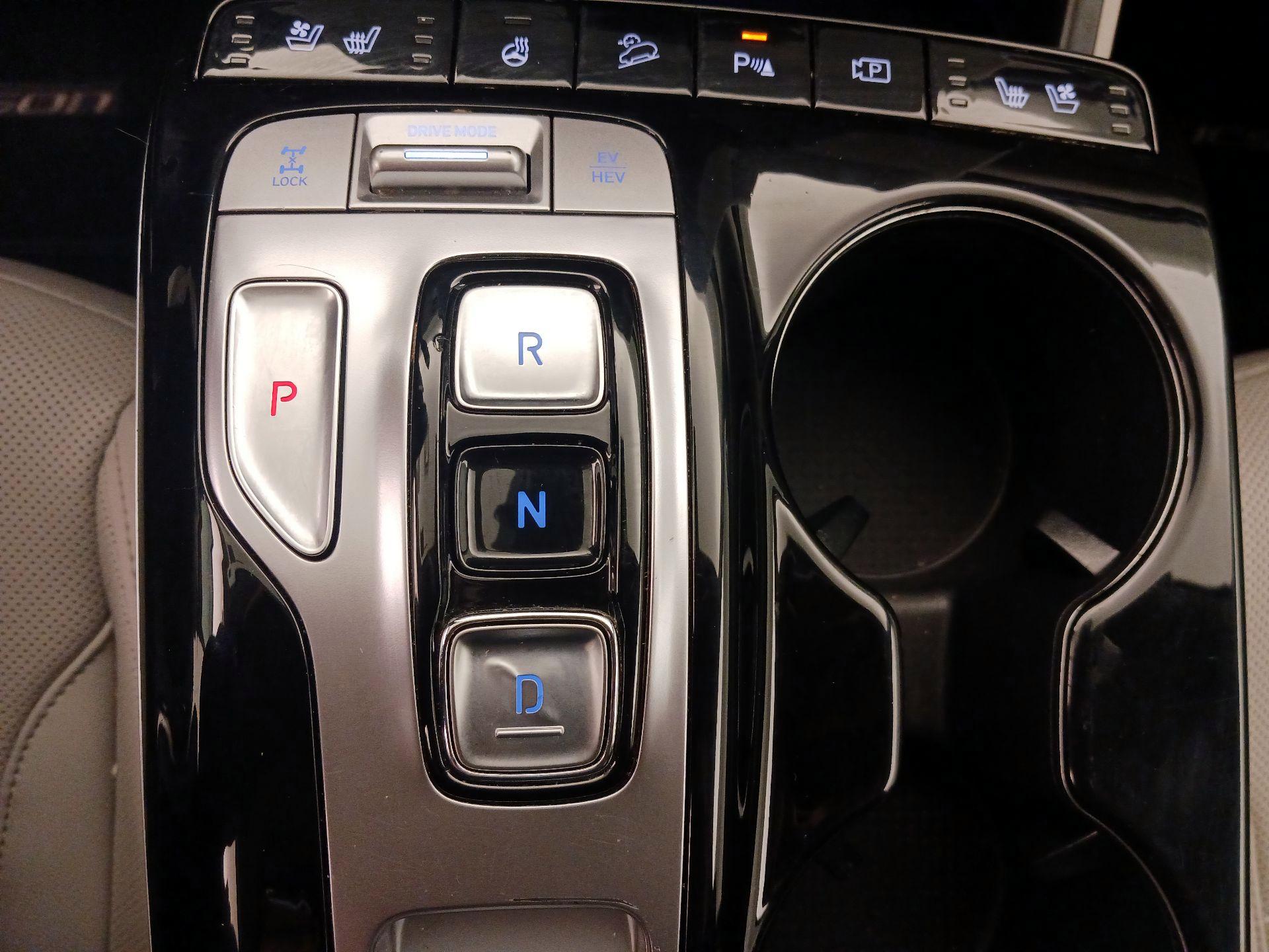 Thumbnail: 2023 Hyundai Tucson - 18