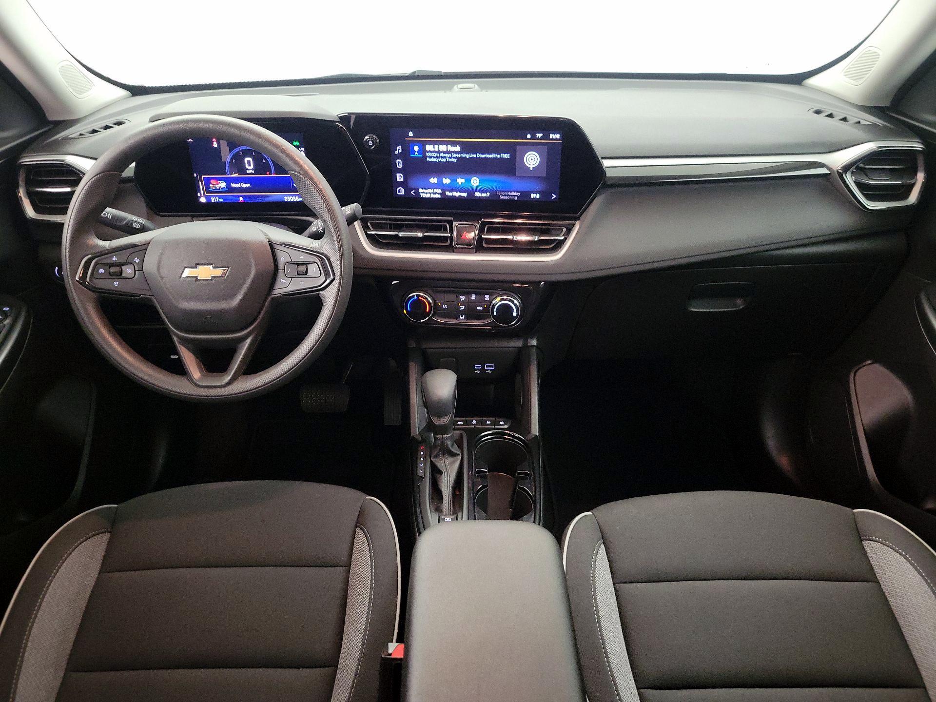 Thumbnail: 2025 Chevrolet TrailBlazer - 9