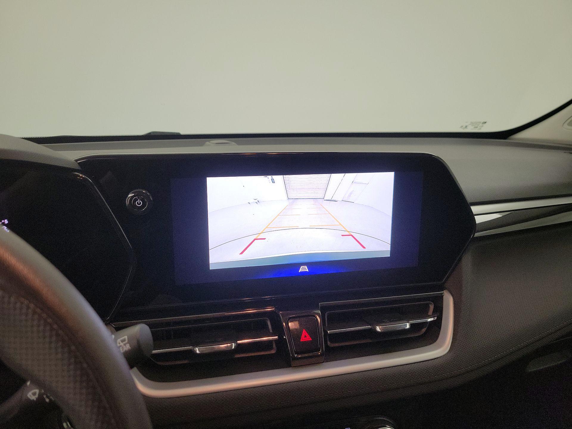 Thumbnail: 2025 Chevrolet TrailBlazer - 14