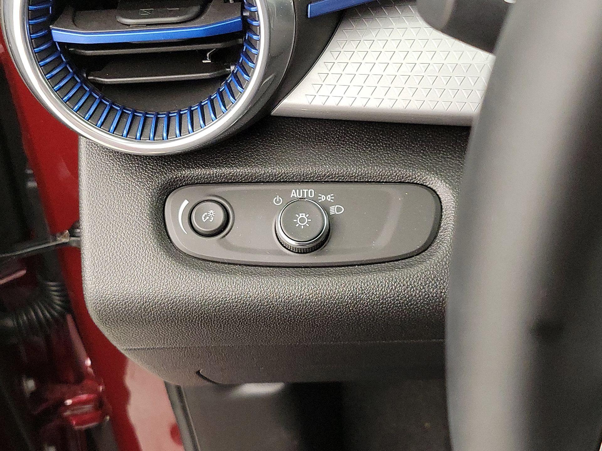 Thumbnail: 2025 Chevrolet Trax - 13