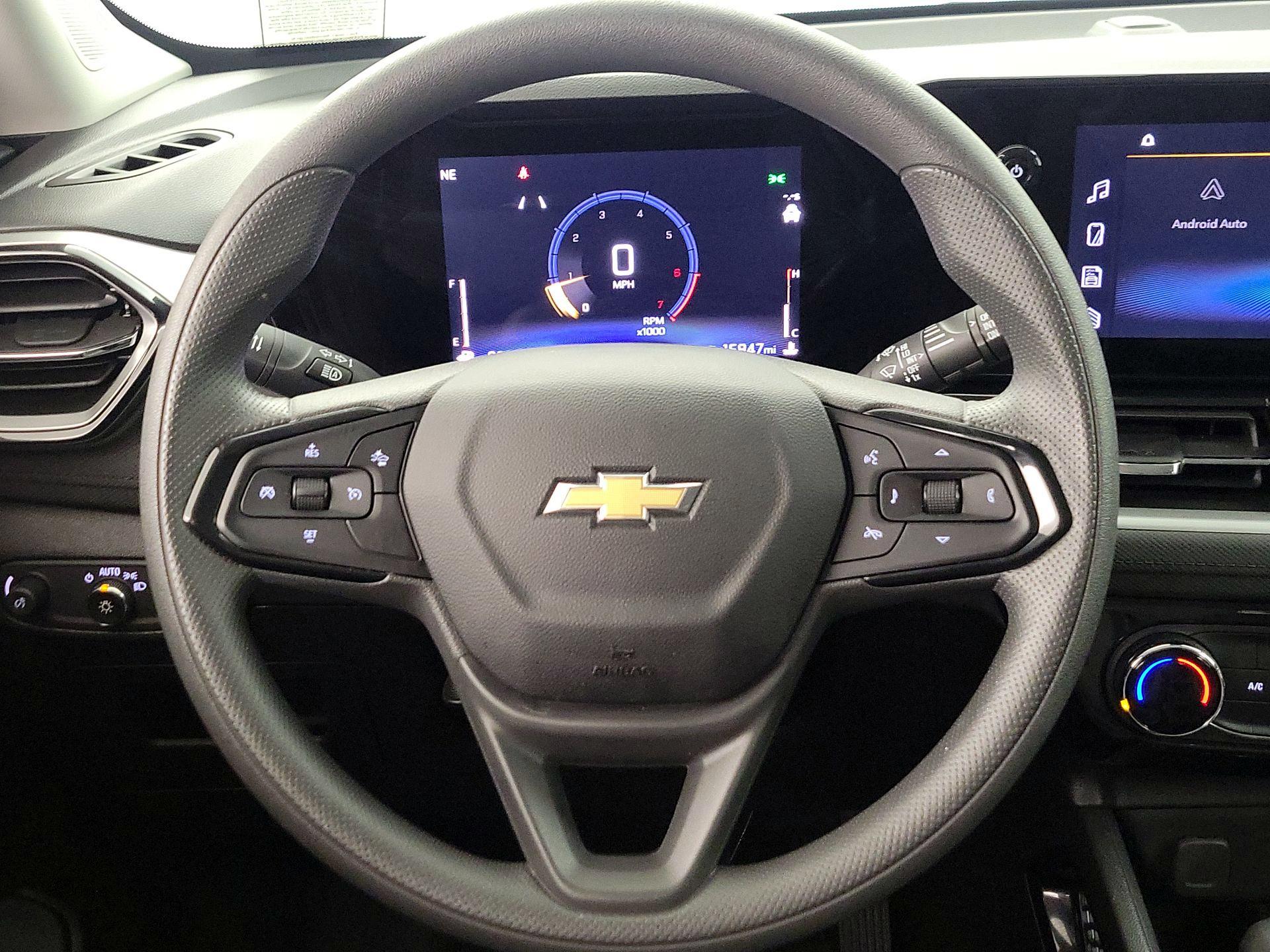 Thumbnail: 2025 Chevrolet TrailBlazer - 10