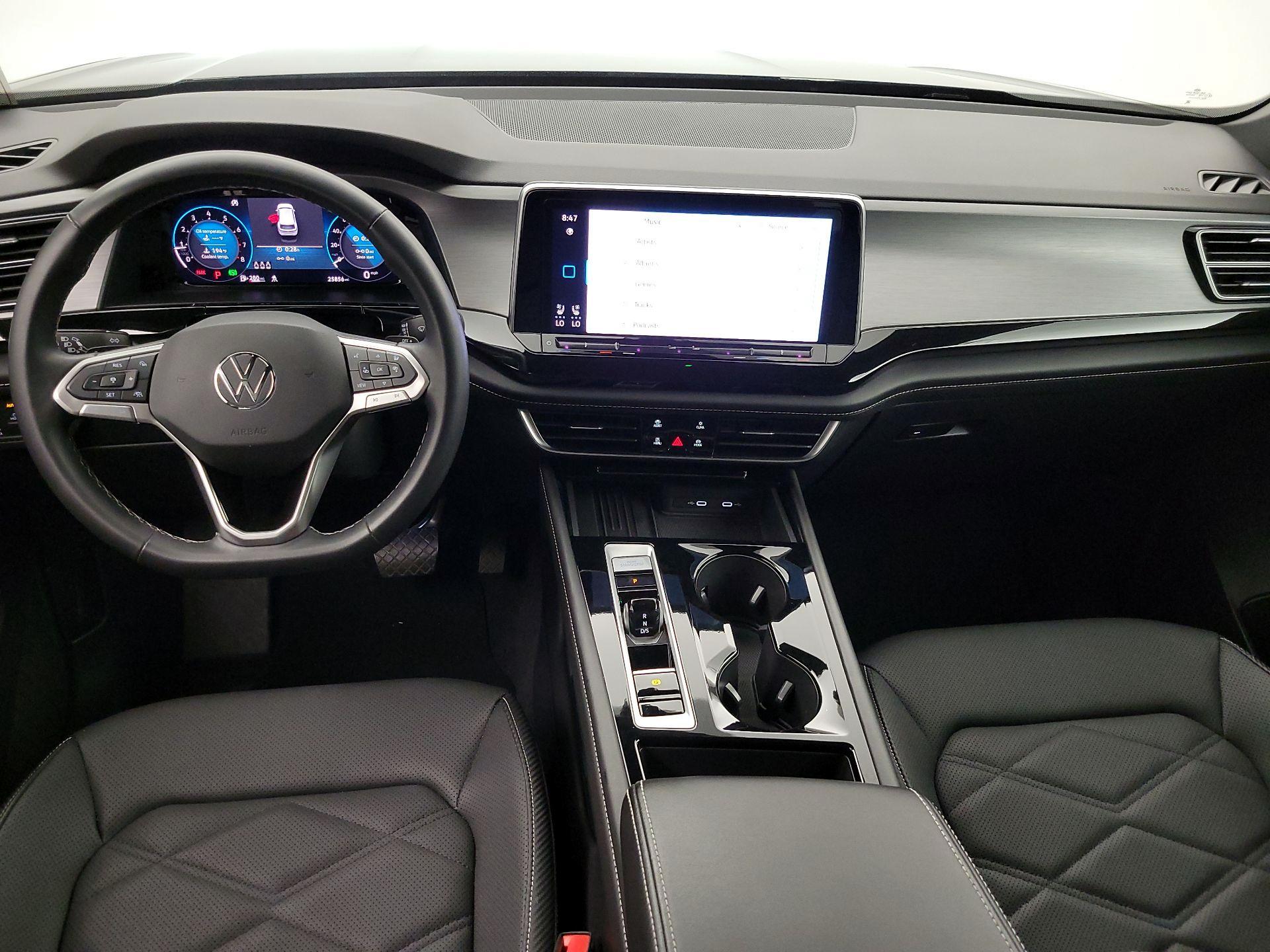 Thumbnail: 2025 Volkswagen Atlas - 9