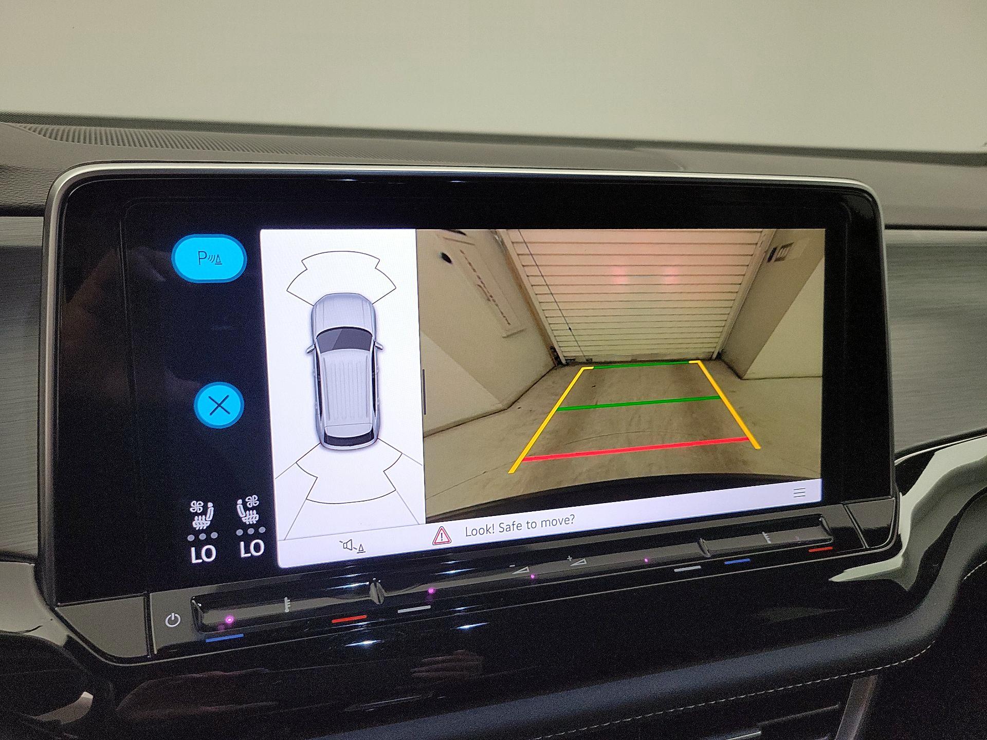 Thumbnail: 2025 Volkswagen Atlas - 14