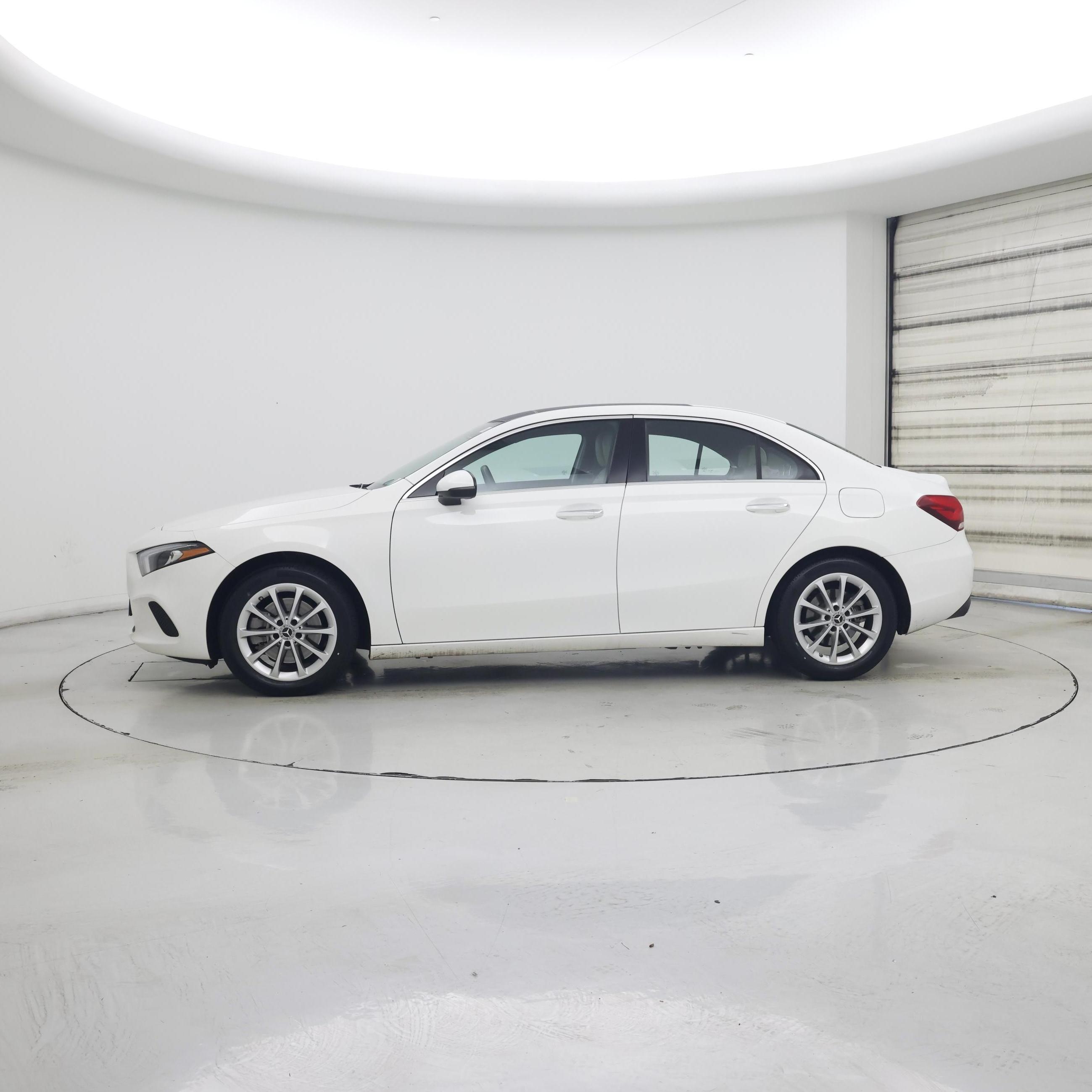 Thumbnail: 2019 Mercedes-Benz A-Class - 3