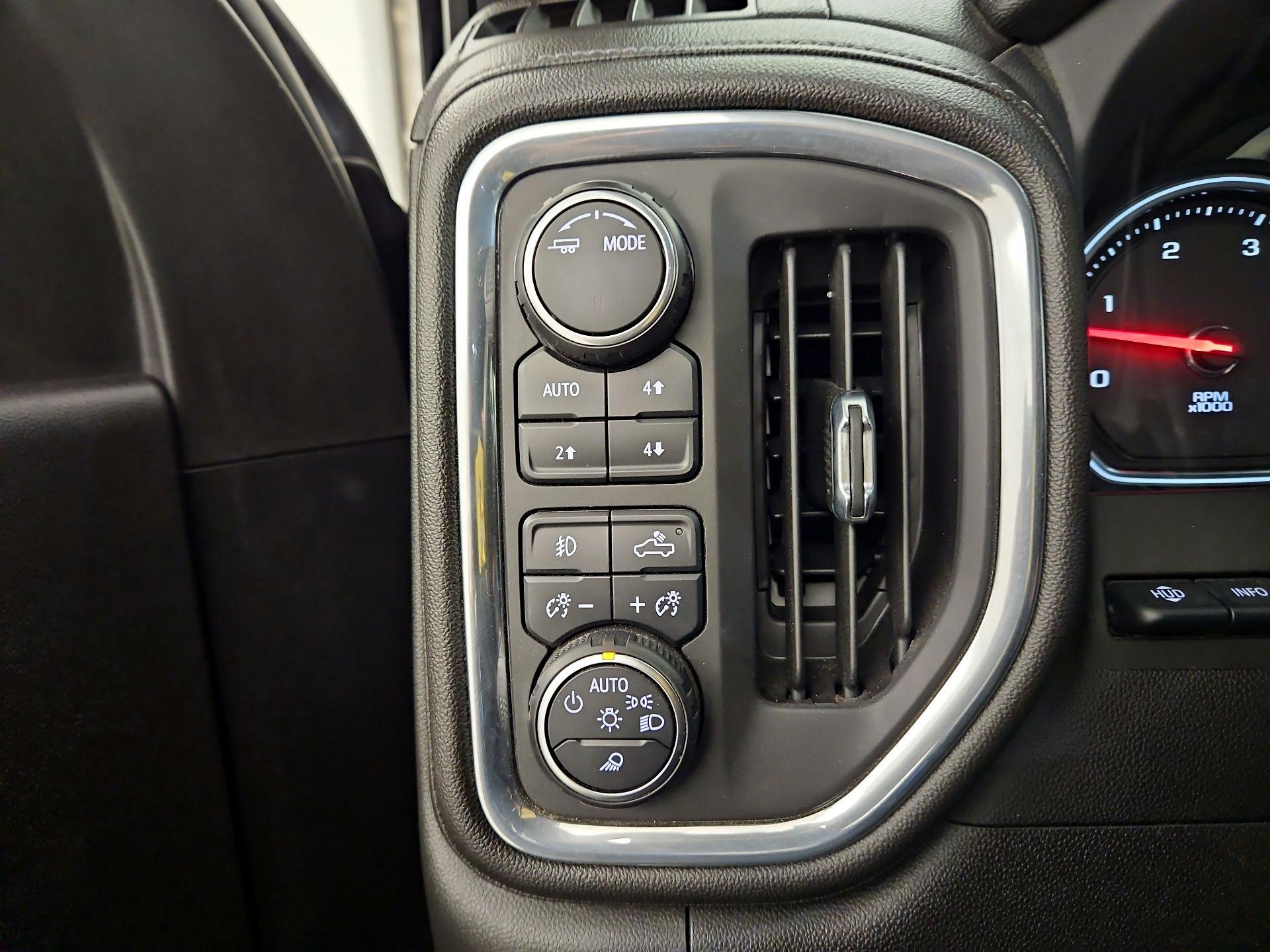 Thumbnail: 2023 Chevrolet Silverado 2500 - 13