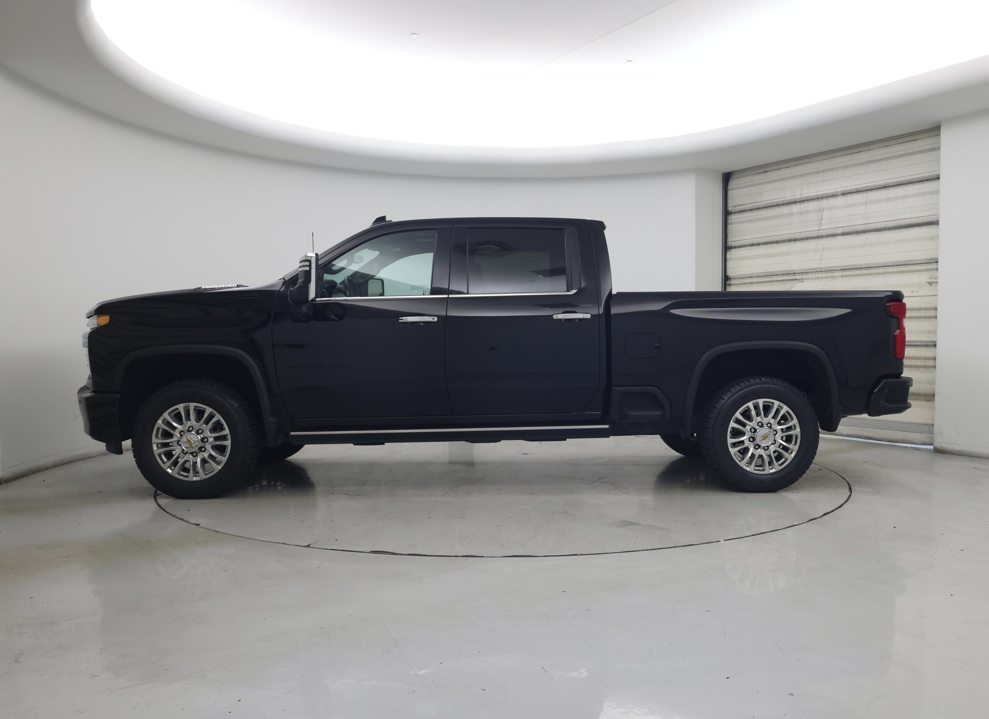 Thumbnail: 2023 Chevrolet Silverado 2500 - 3