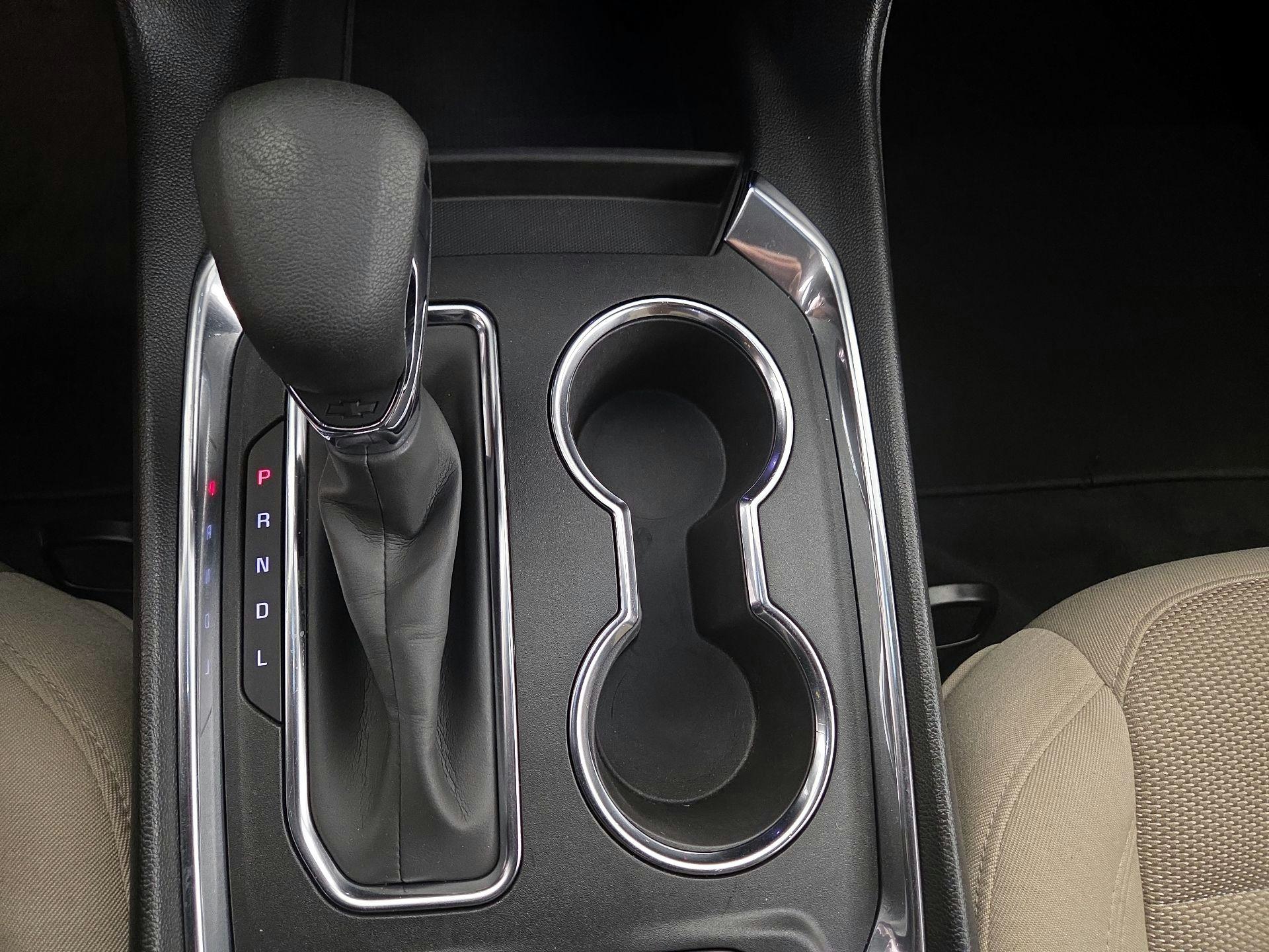 Thumbnail: 2023 Chevrolet Traverse - 17