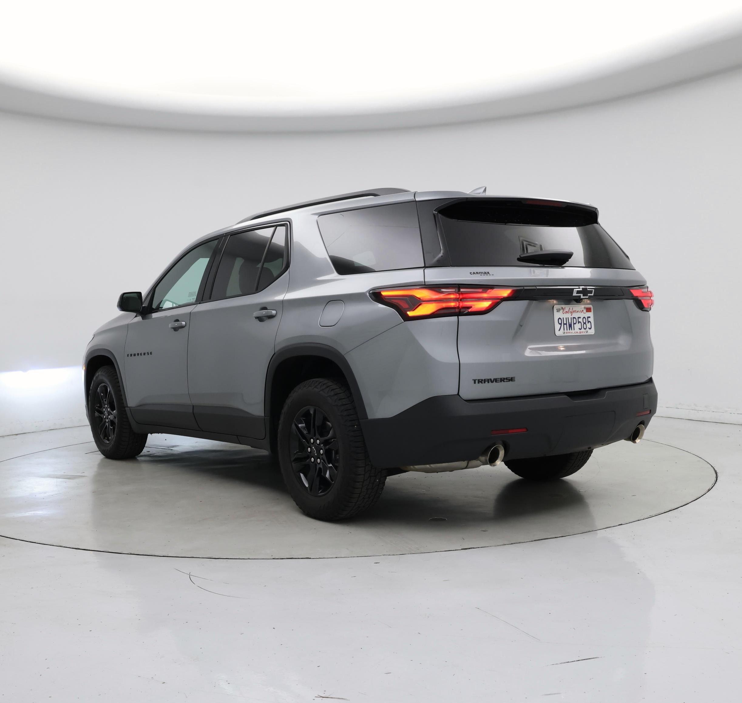 Thumbnail: 2023 Chevrolet Traverse - 2