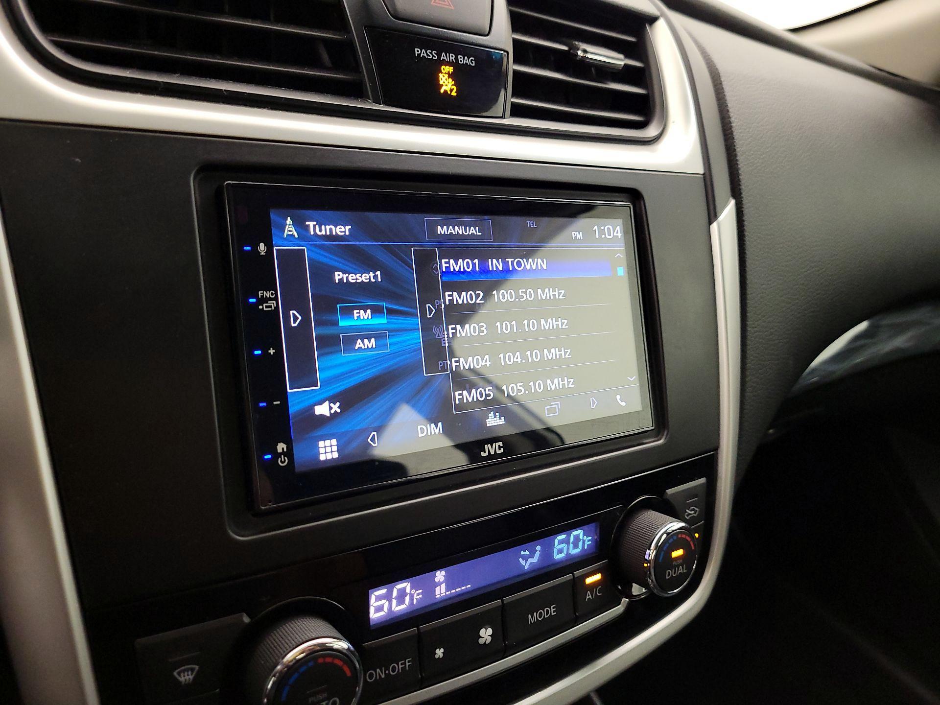 Thumbnail: 2018 Nissan Altima - 15