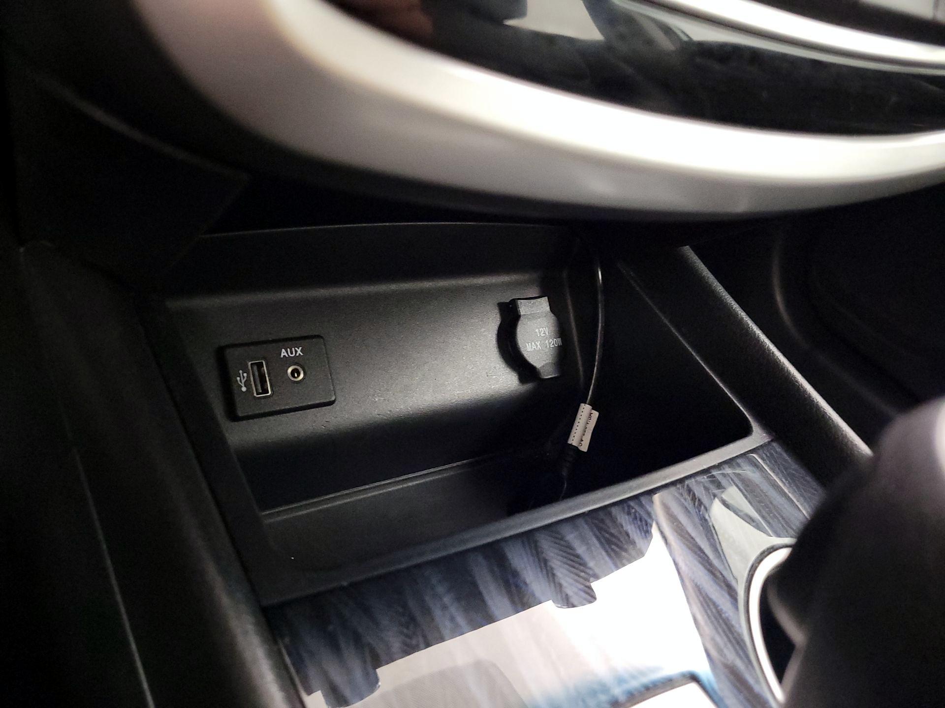 Thumbnail: 2018 Nissan Altima - 18