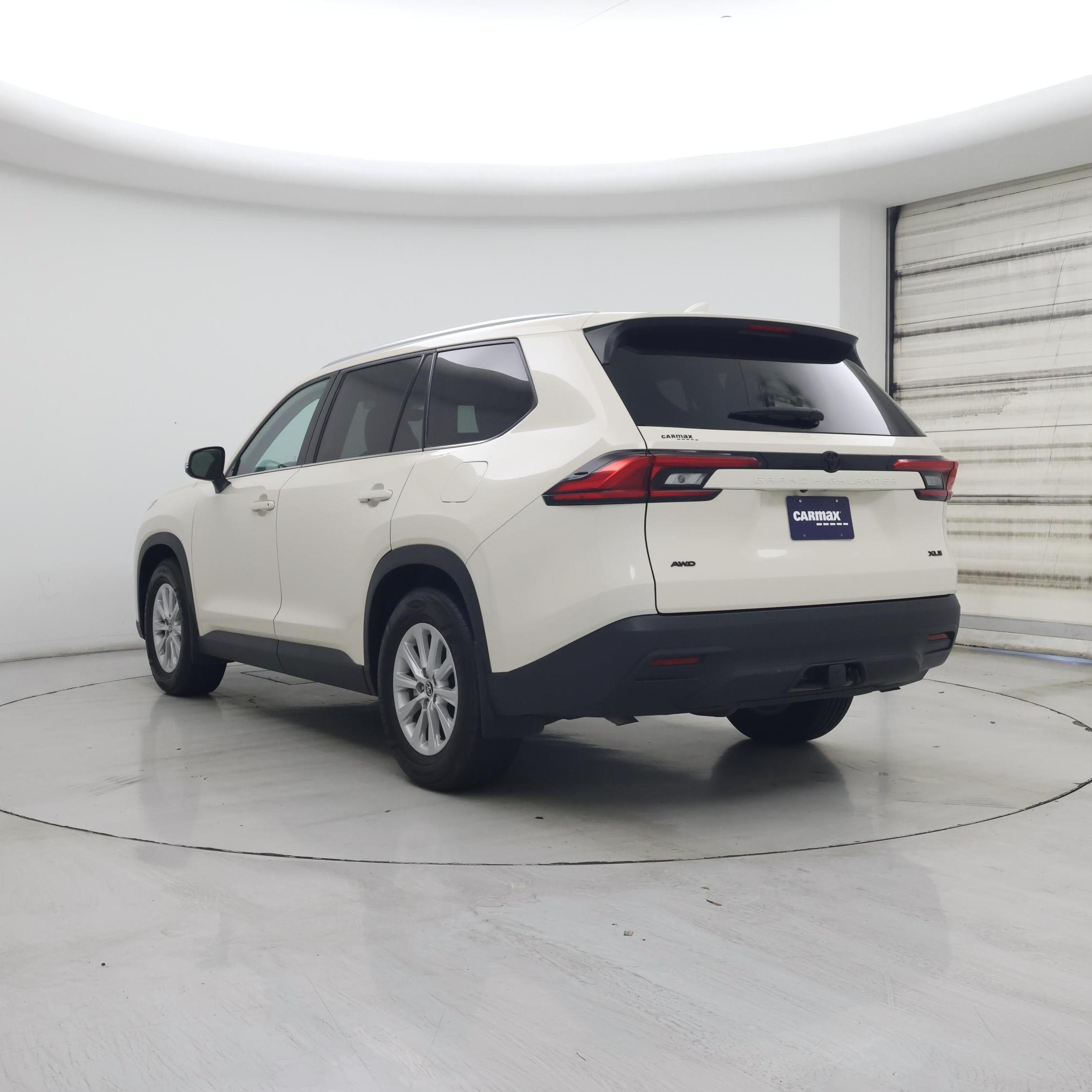 Thumbnail: 2024 Toyota Grand Highlander - 2