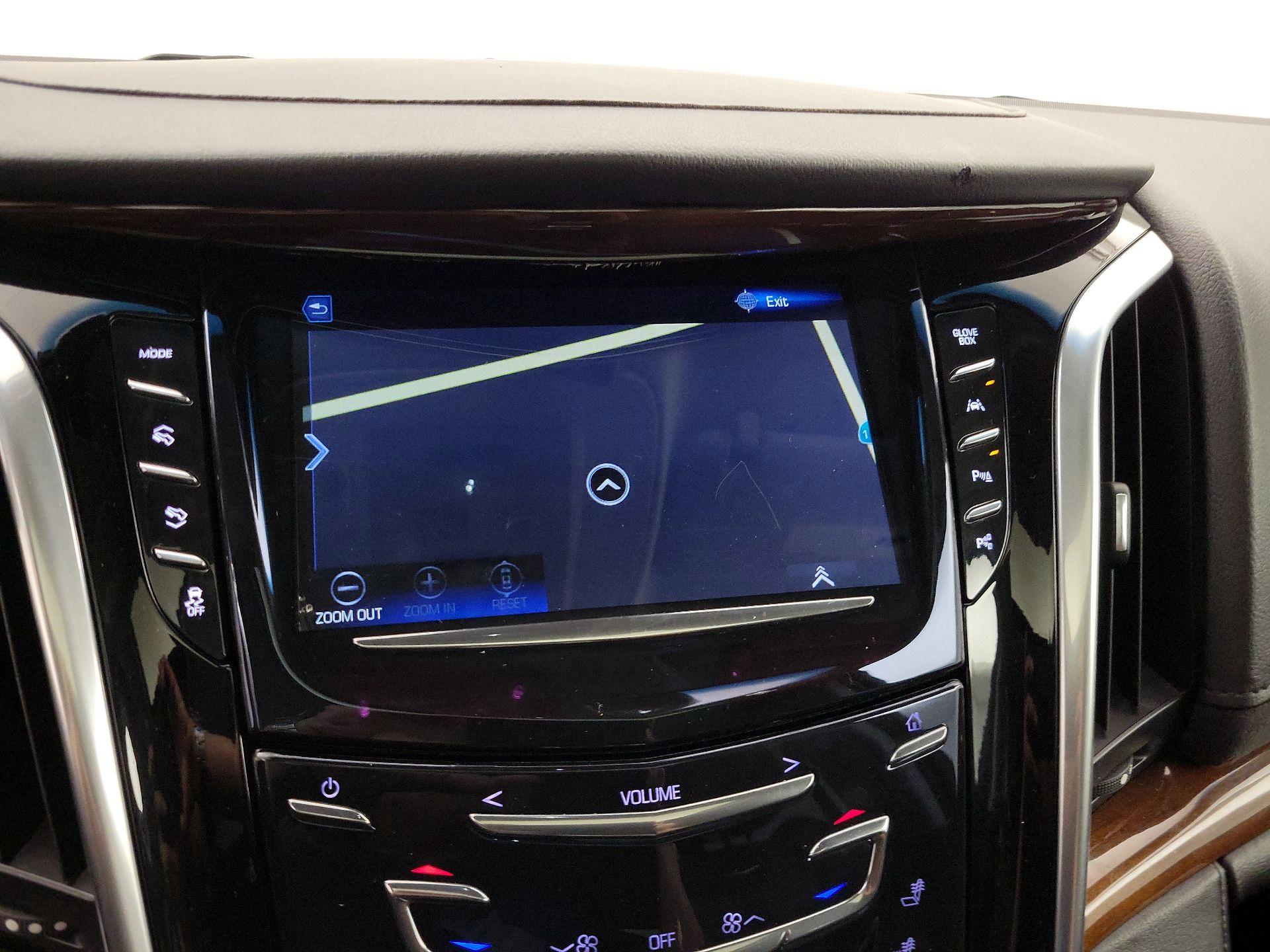 Thumbnail: 2020 Cadillac Escalade - 14