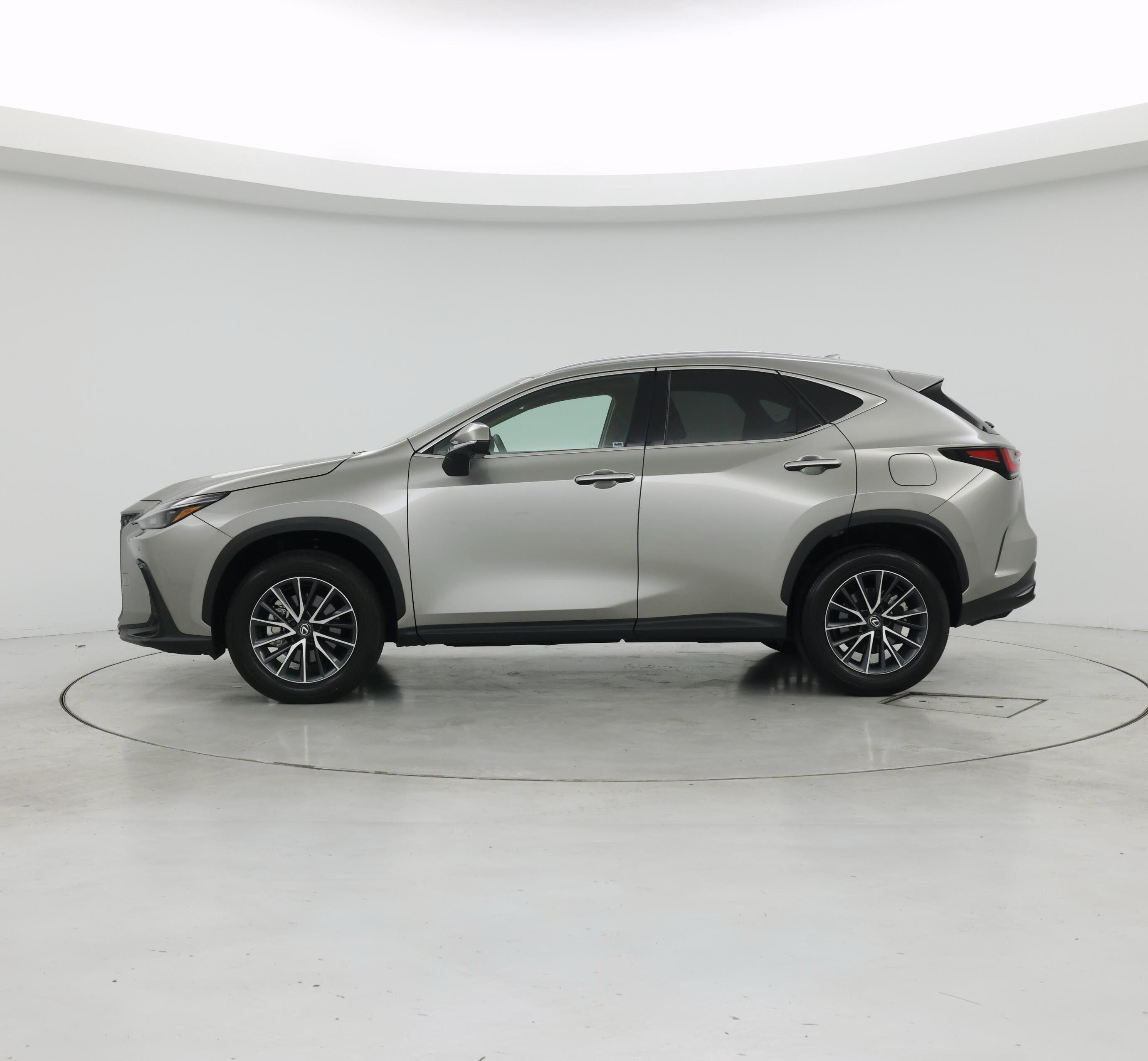 Thumbnail: 2025 Lexus NX - 3