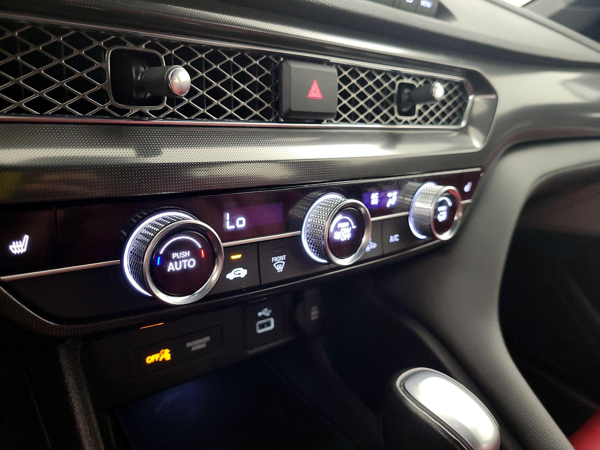 Thumbnail: 2024 Acura Integra - 15