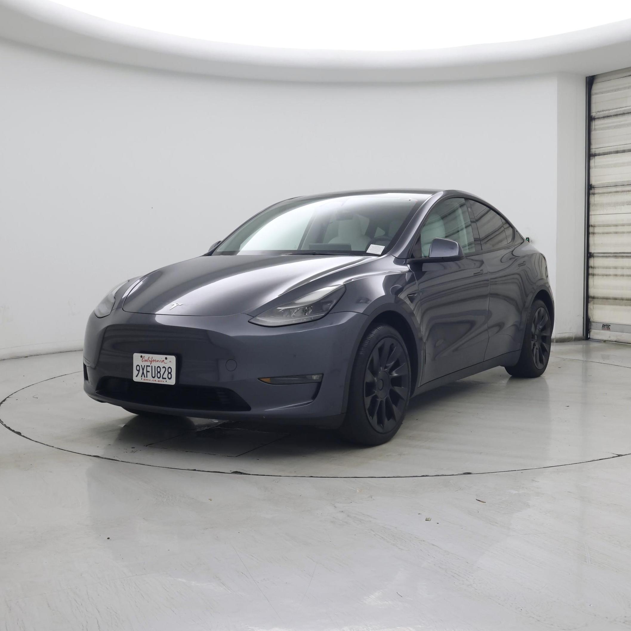 Thumbnail: 2023 Tesla Model Y - 4