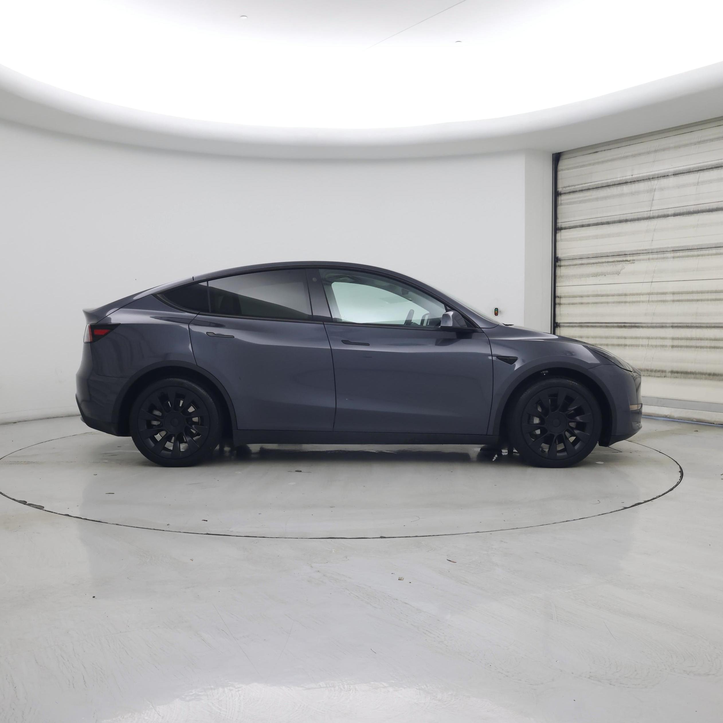 Thumbnail: 2023 Tesla Model Y - 7