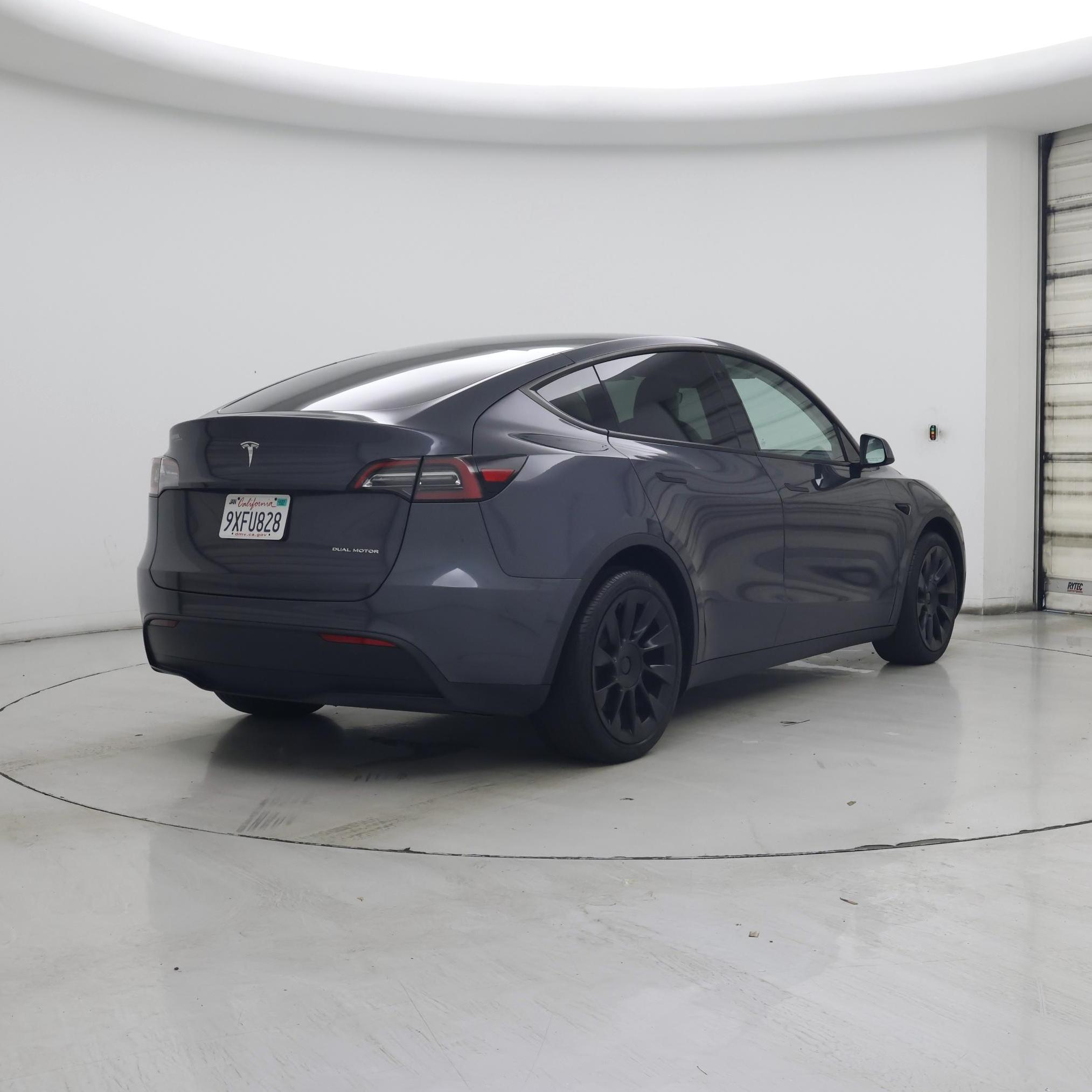 Thumbnail: 2023 Tesla Model Y - 8