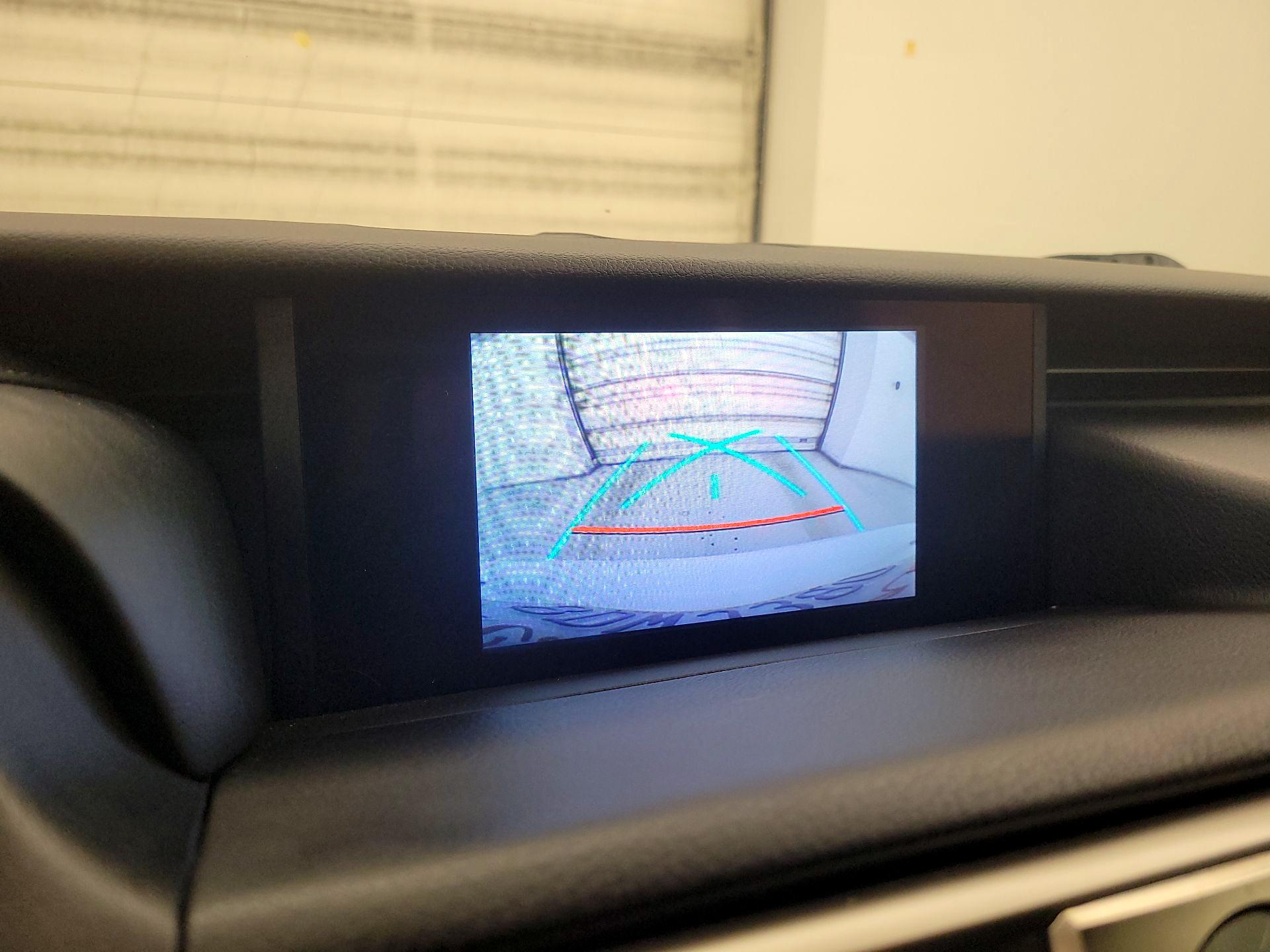 Thumbnail: 2018 Lexus IS - 14