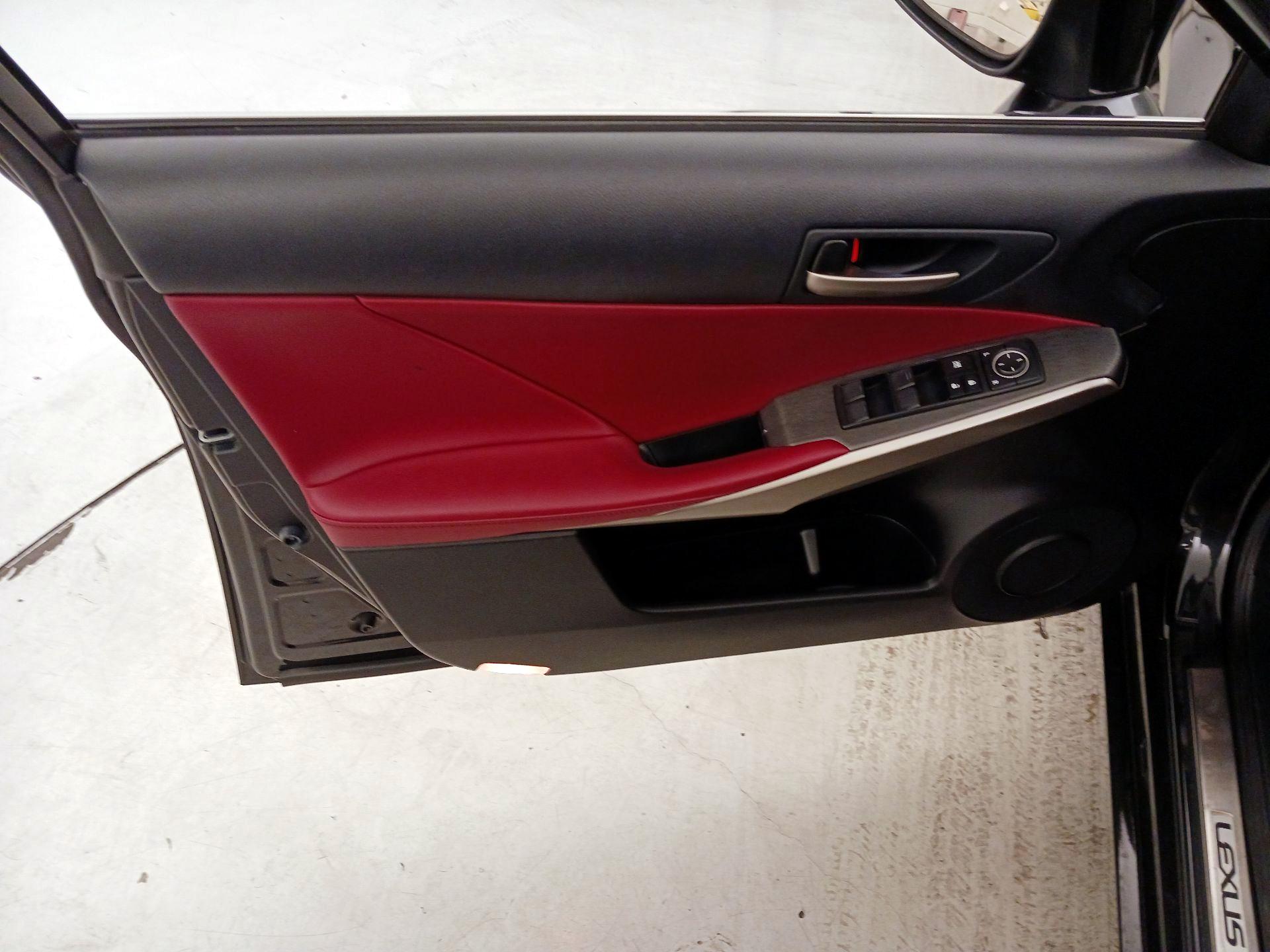 Thumbnail: 2020 Lexus IS - 12