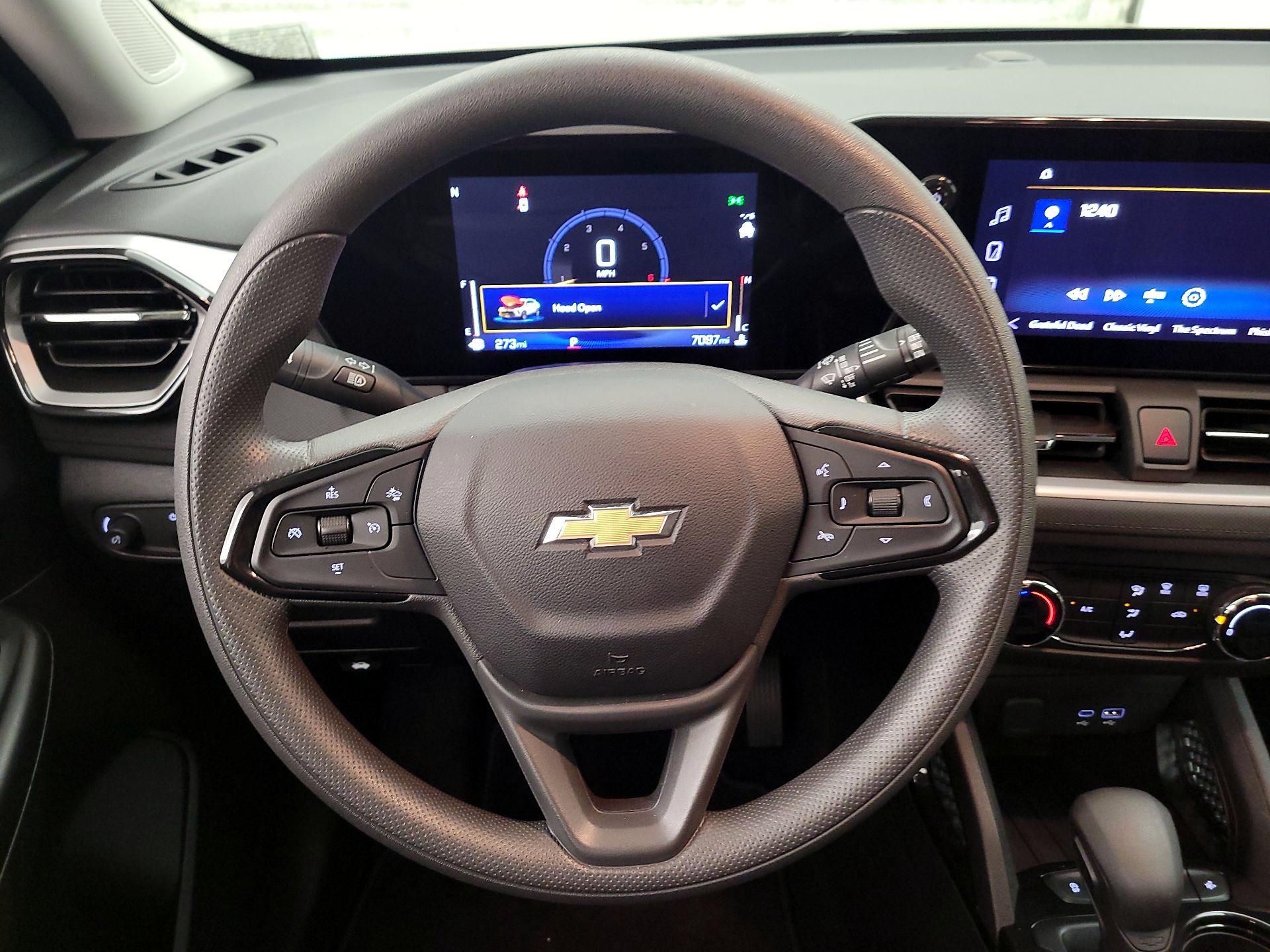 Thumbnail: 2025 Chevrolet TrailBlazer - 10