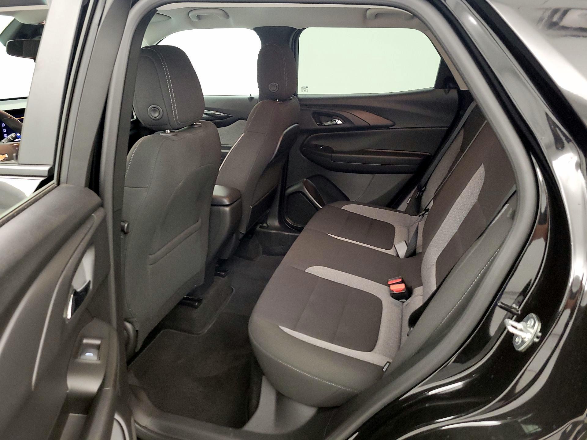 Thumbnail: 2025 Chevrolet TrailBlazer - 18