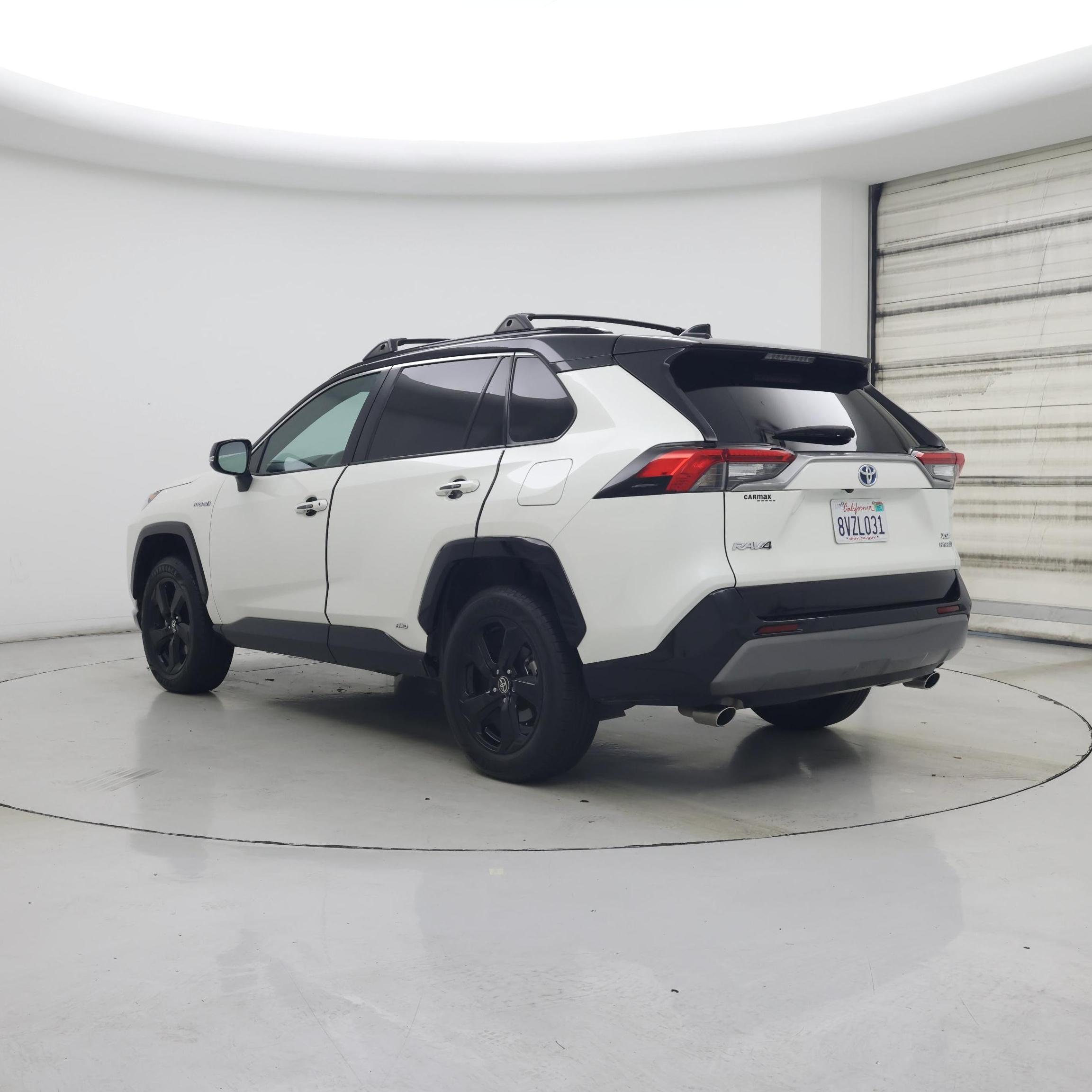 Thumbnail: 2021 Toyota RAV4 - 2