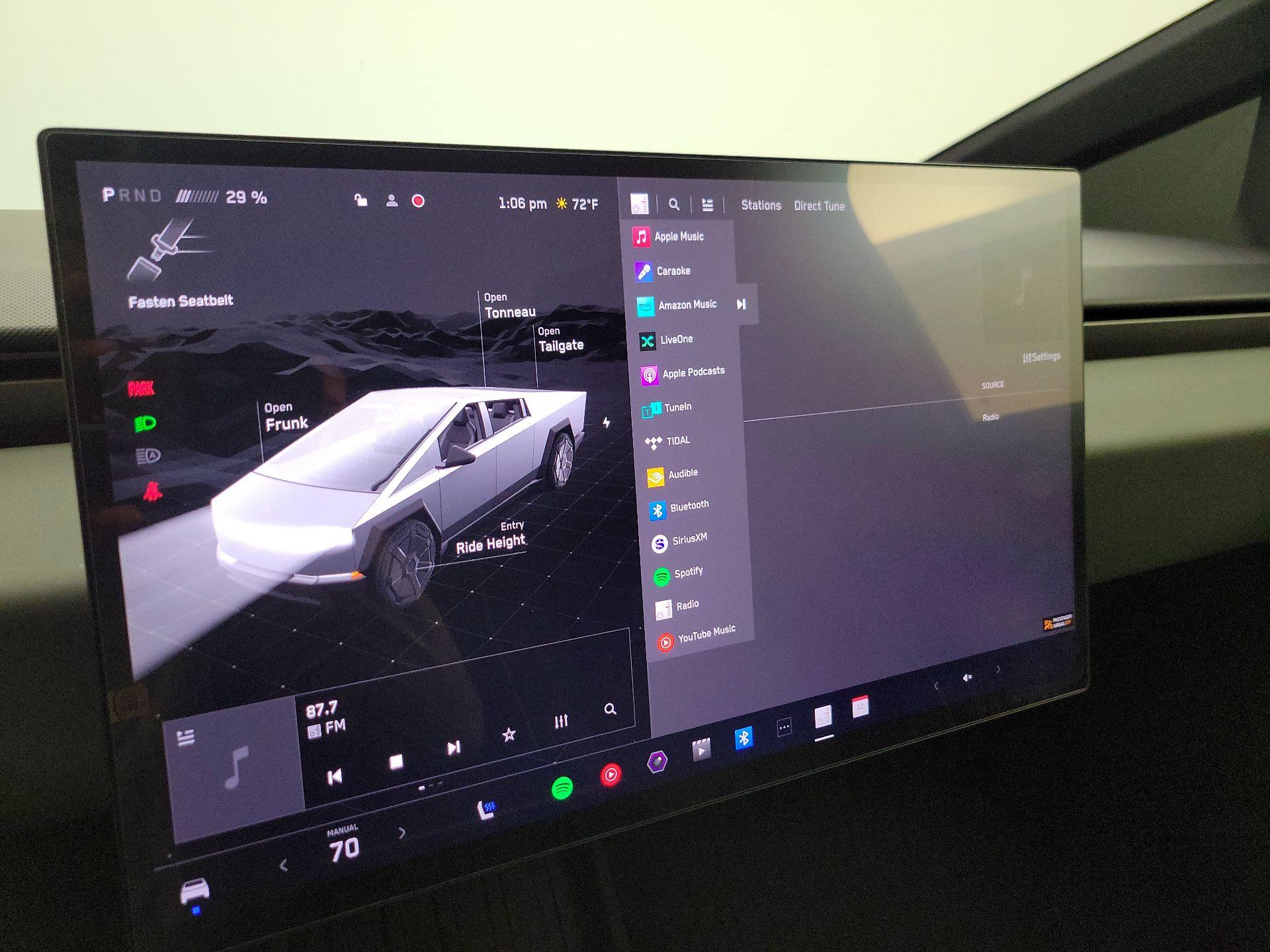 Thumbnail: 2026 Tesla Cybertruck - 15