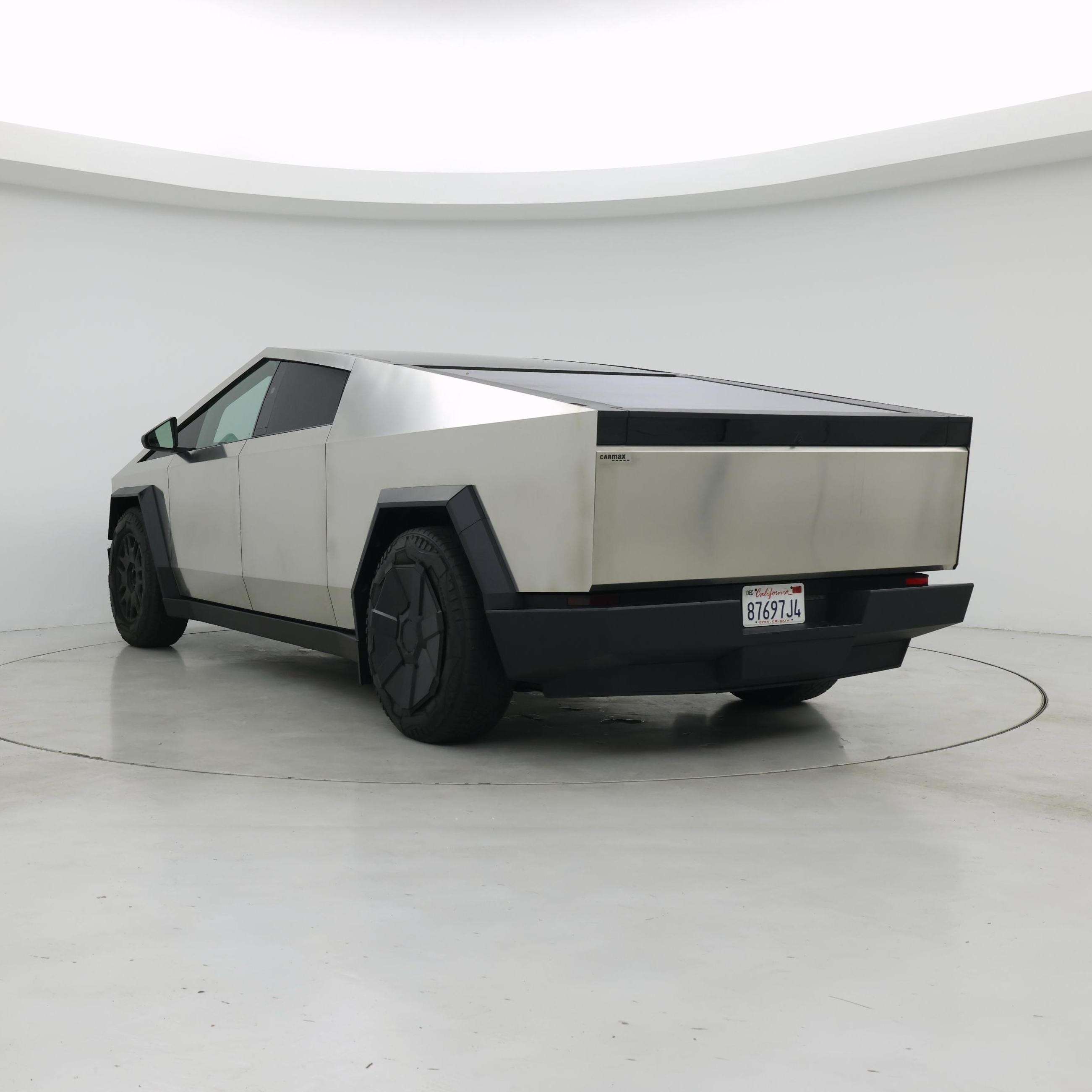 Thumbnail: 2026 Tesla Cybertruck - 2